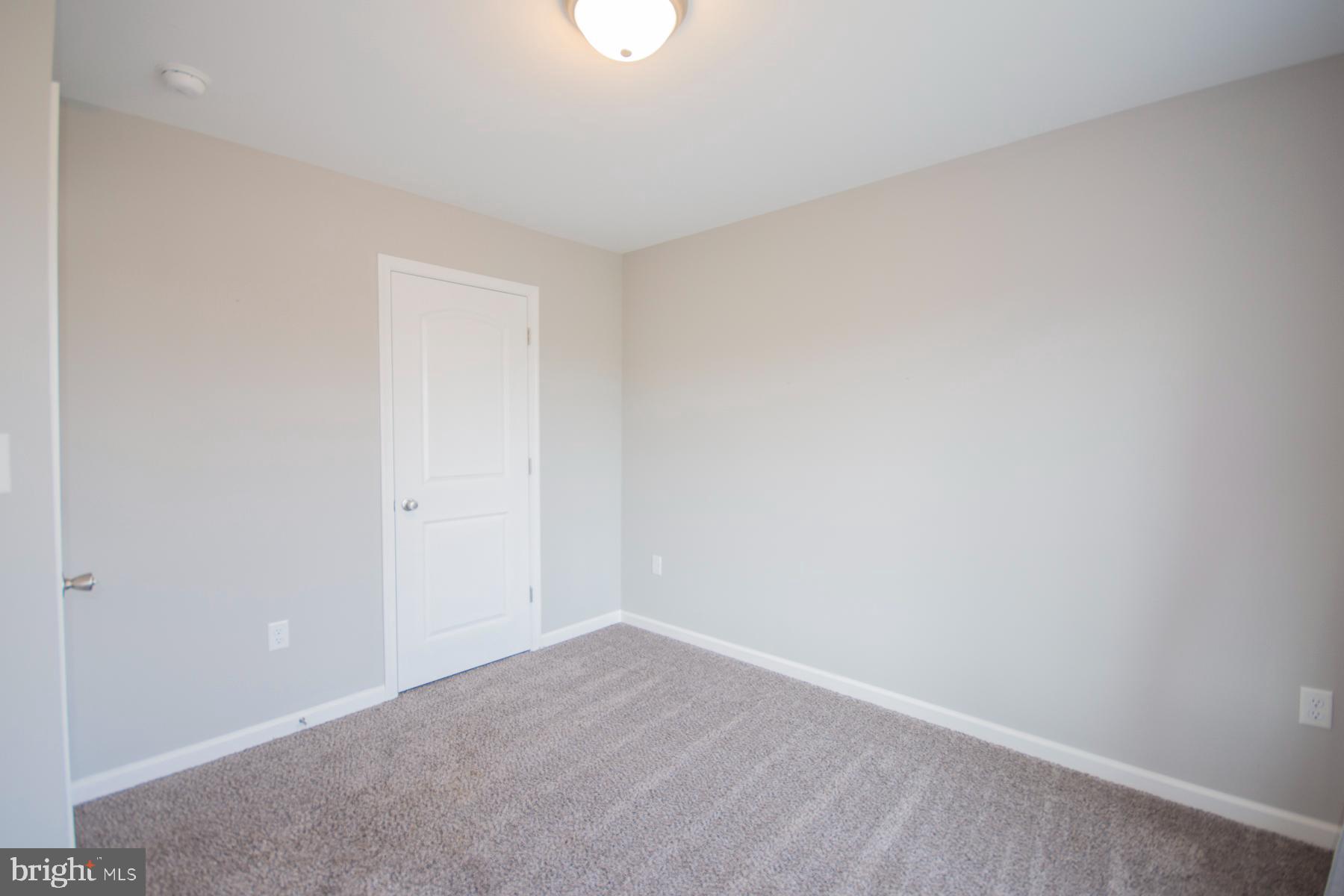 PEBBLE RIDGE - Residential