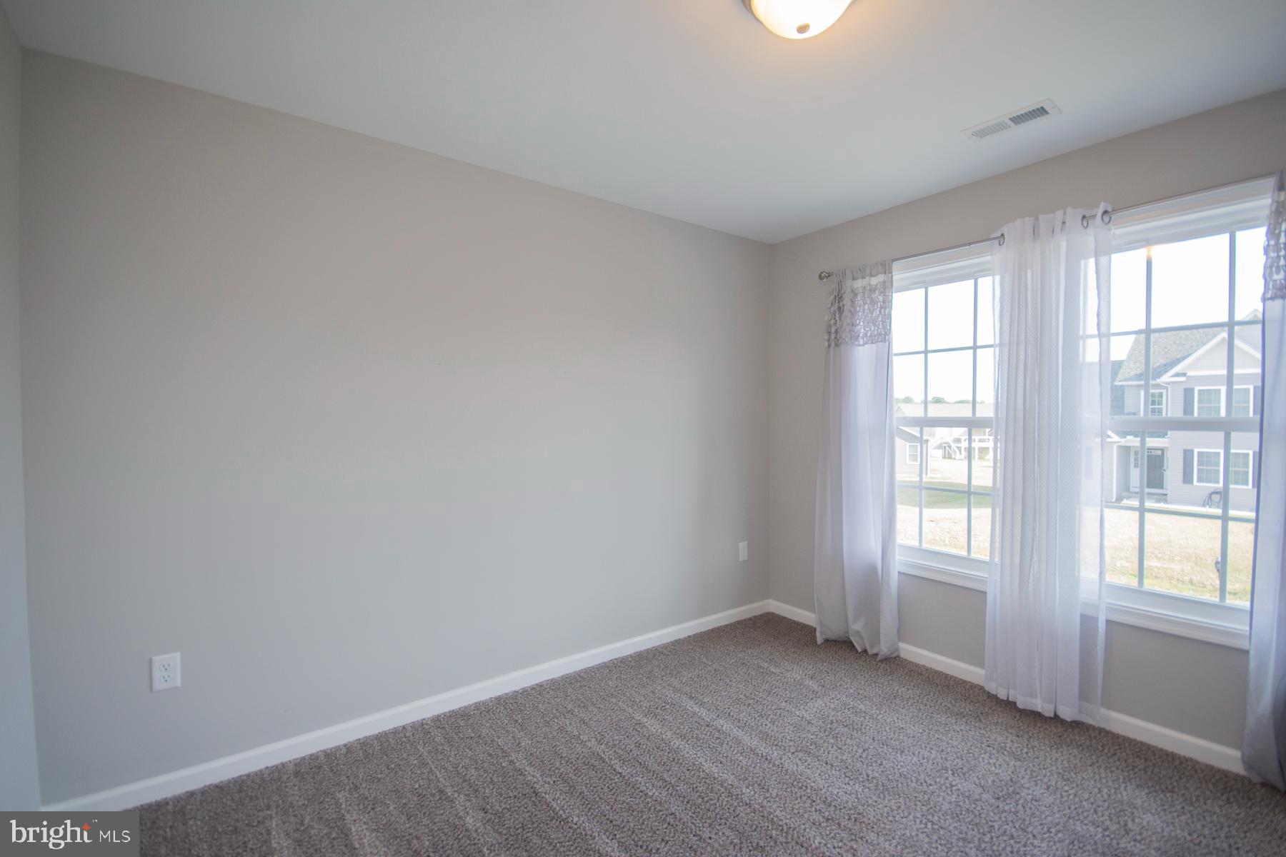 PEBBLE RIDGE - Residential