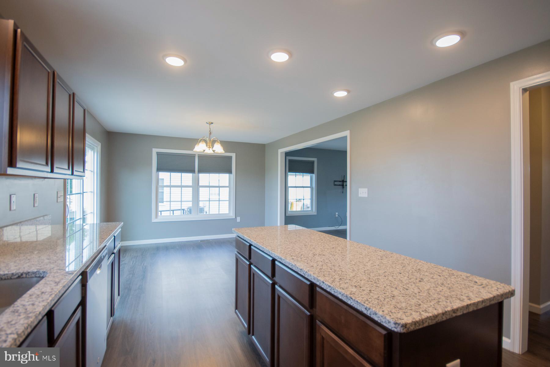 PEBBLE RIDGE - Residential