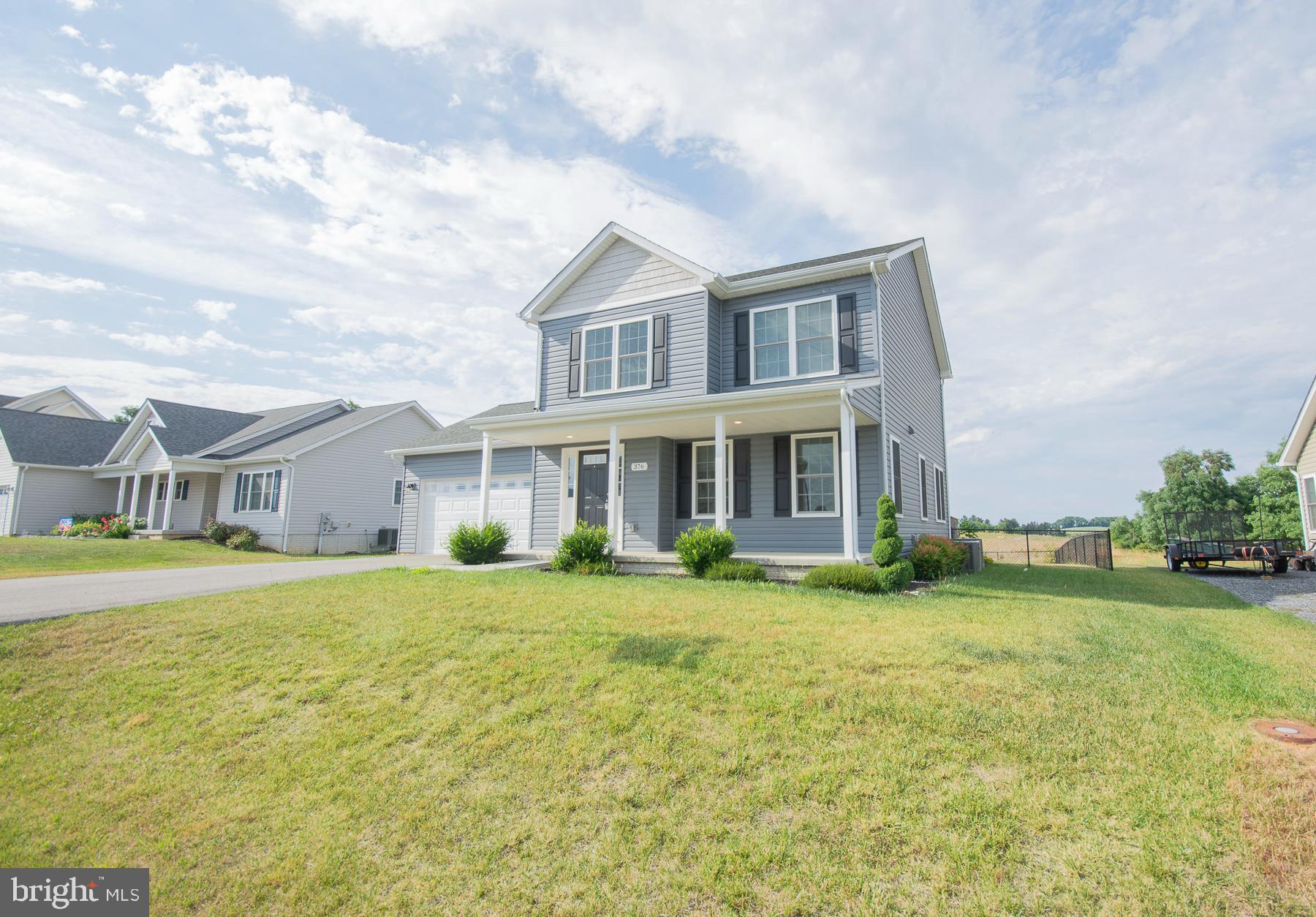 PEBBLE RIDGE - Residential