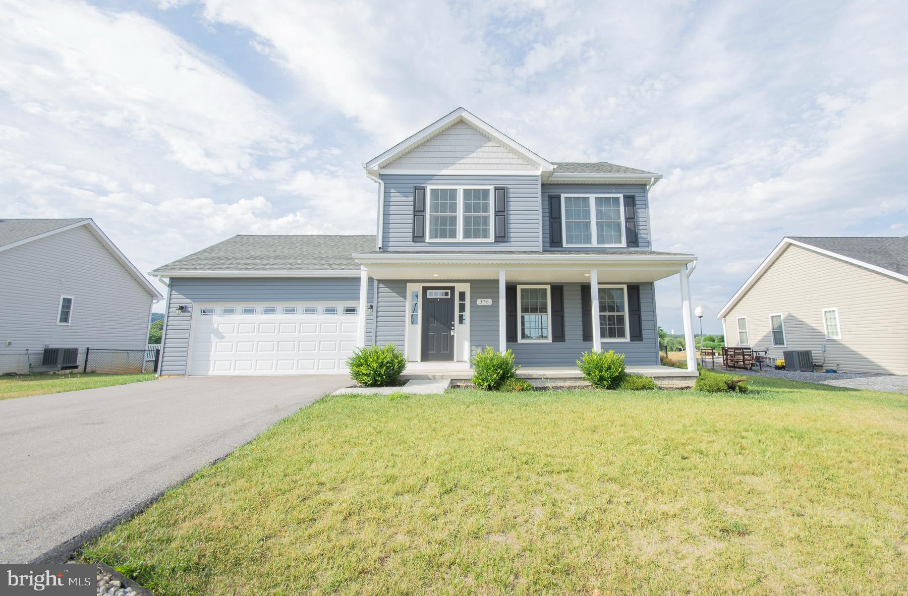 PEBBLE RIDGE - Residential