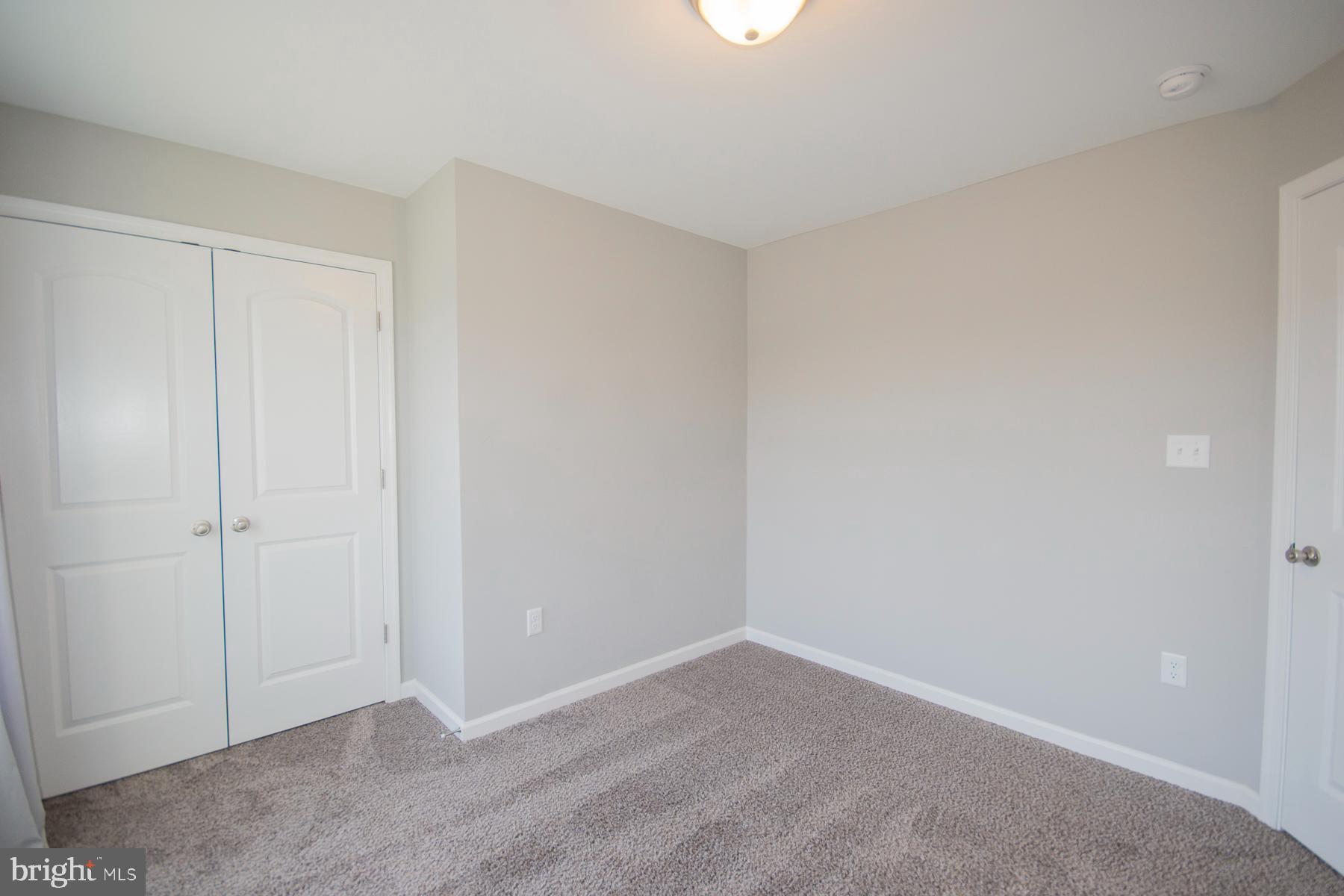 PEBBLE RIDGE - Residential