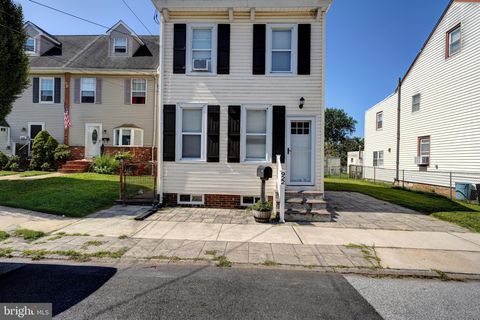 Photo of 922 Clayton St, NEW CASTLE, DE 19720 (MLS # DENC2089336)