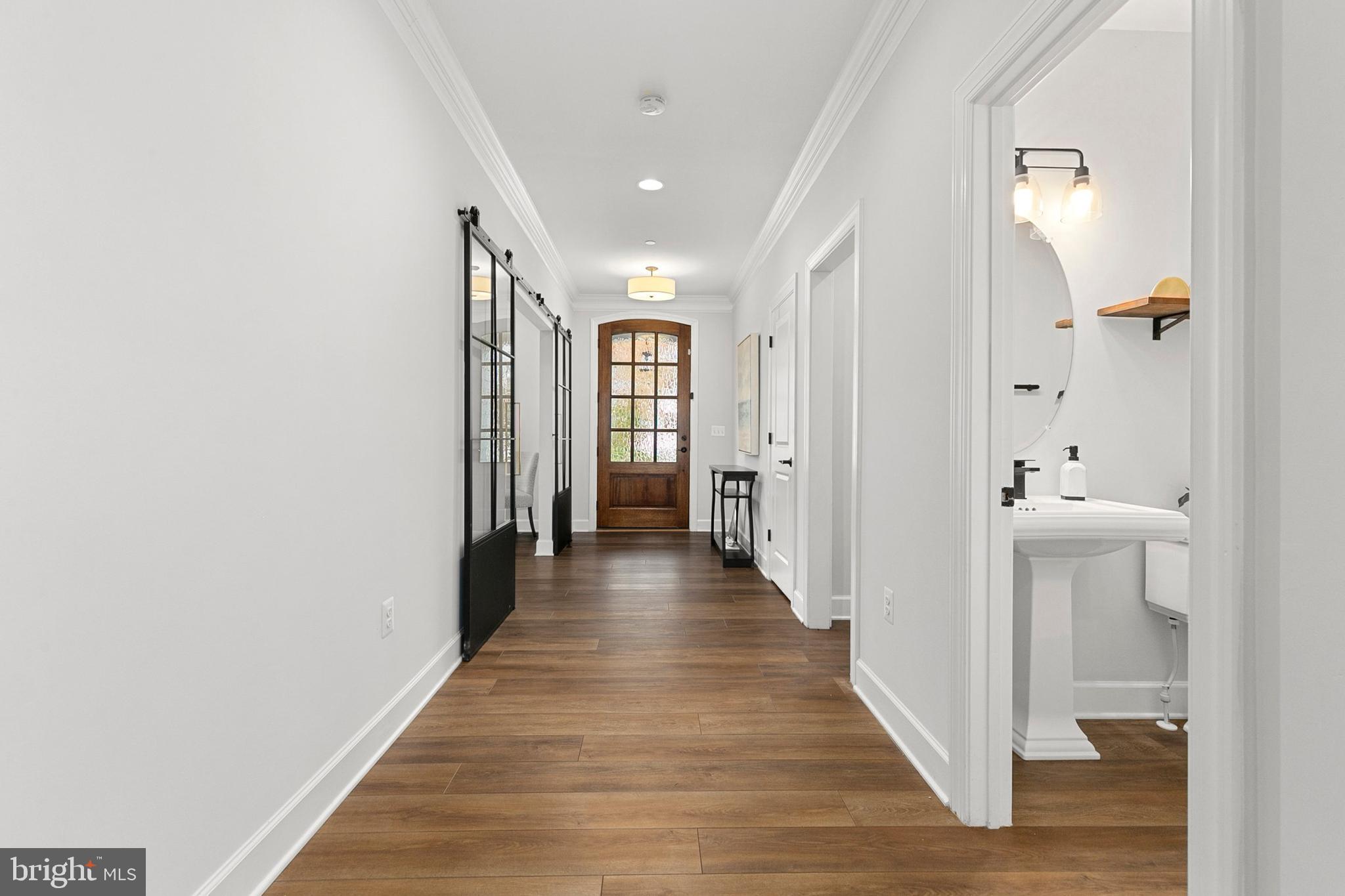 GREENWICH FOREST - Residential