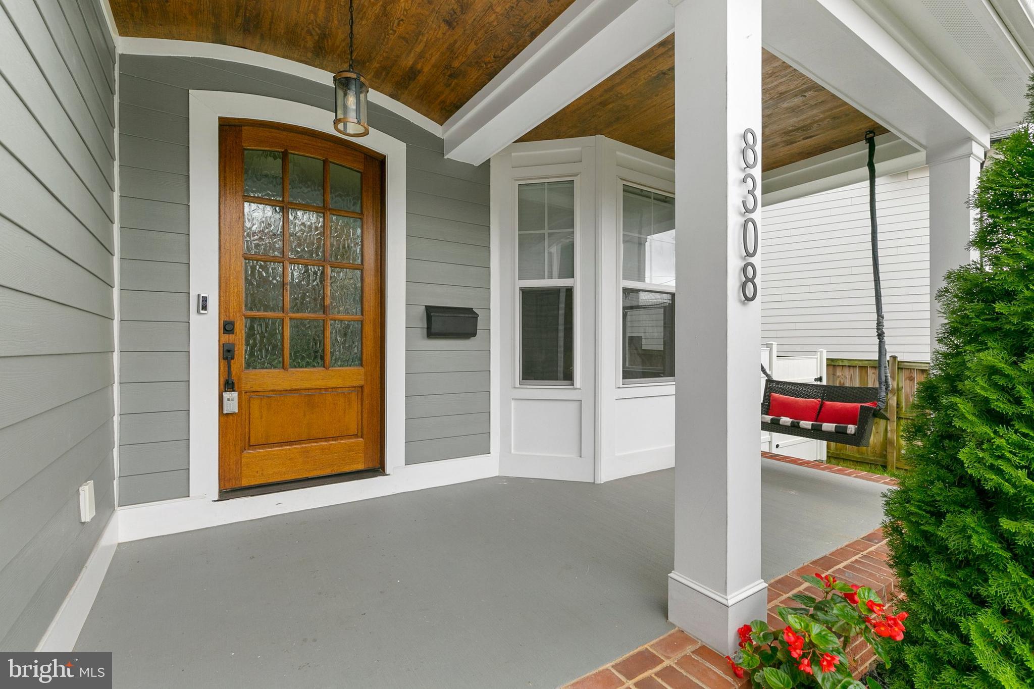 GREENWICH FOREST - Residential