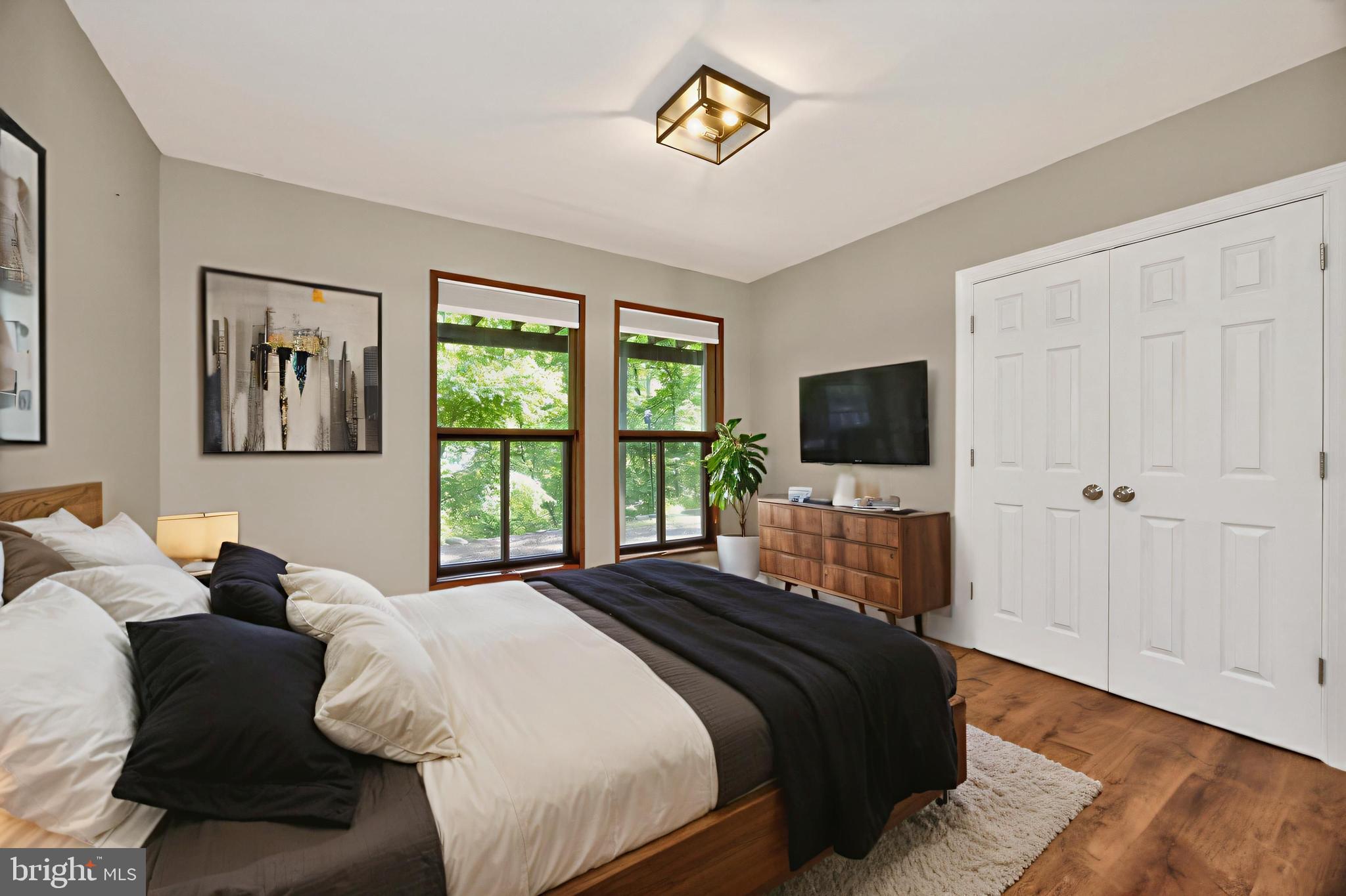 GULPH MILLS VIL - Residential