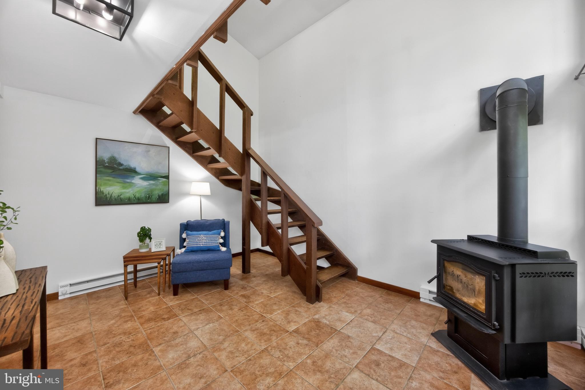 GULPH MILLS VIL - Residential