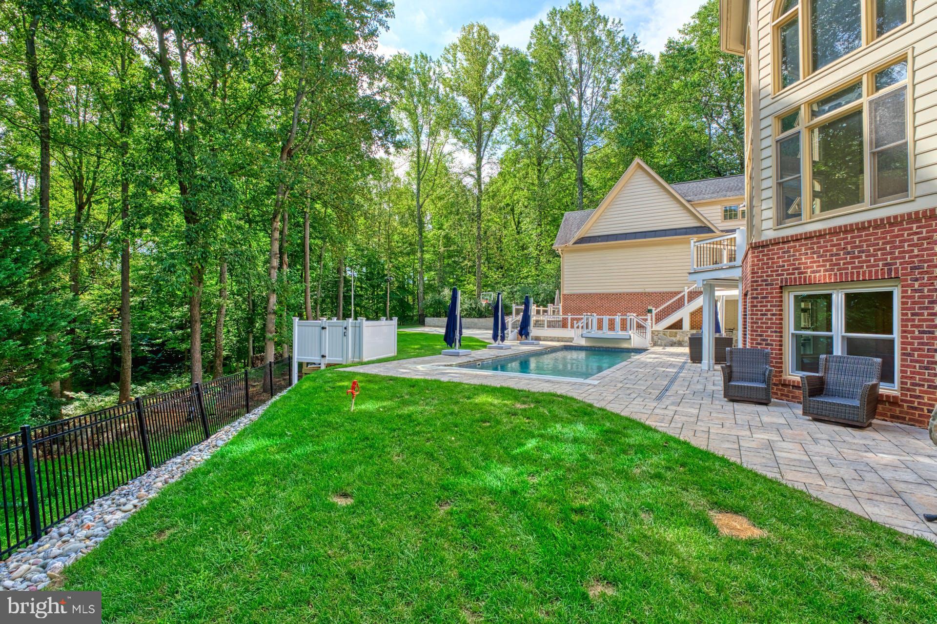 BEACON HILL - Residential