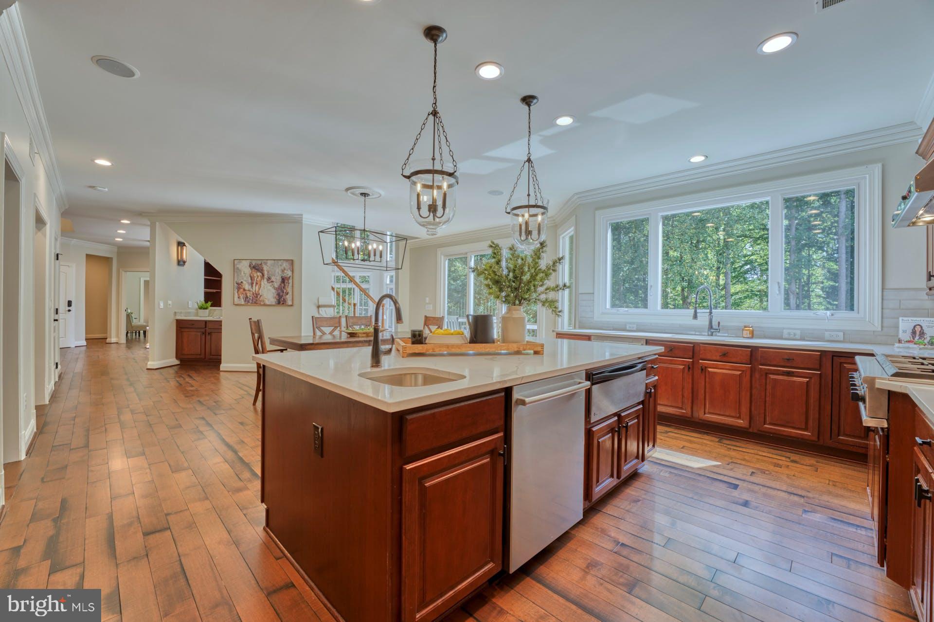 BEACON HILL - Residential