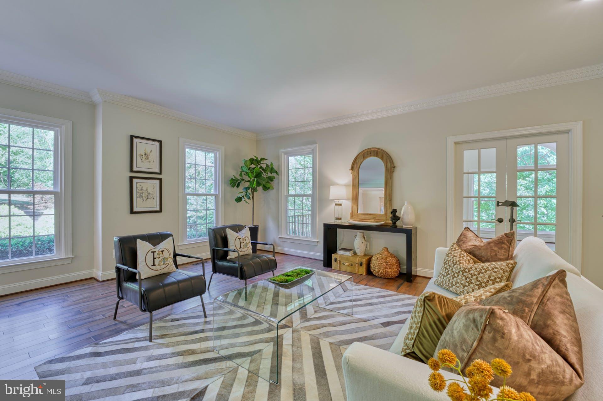 BEACON HILL - Residential