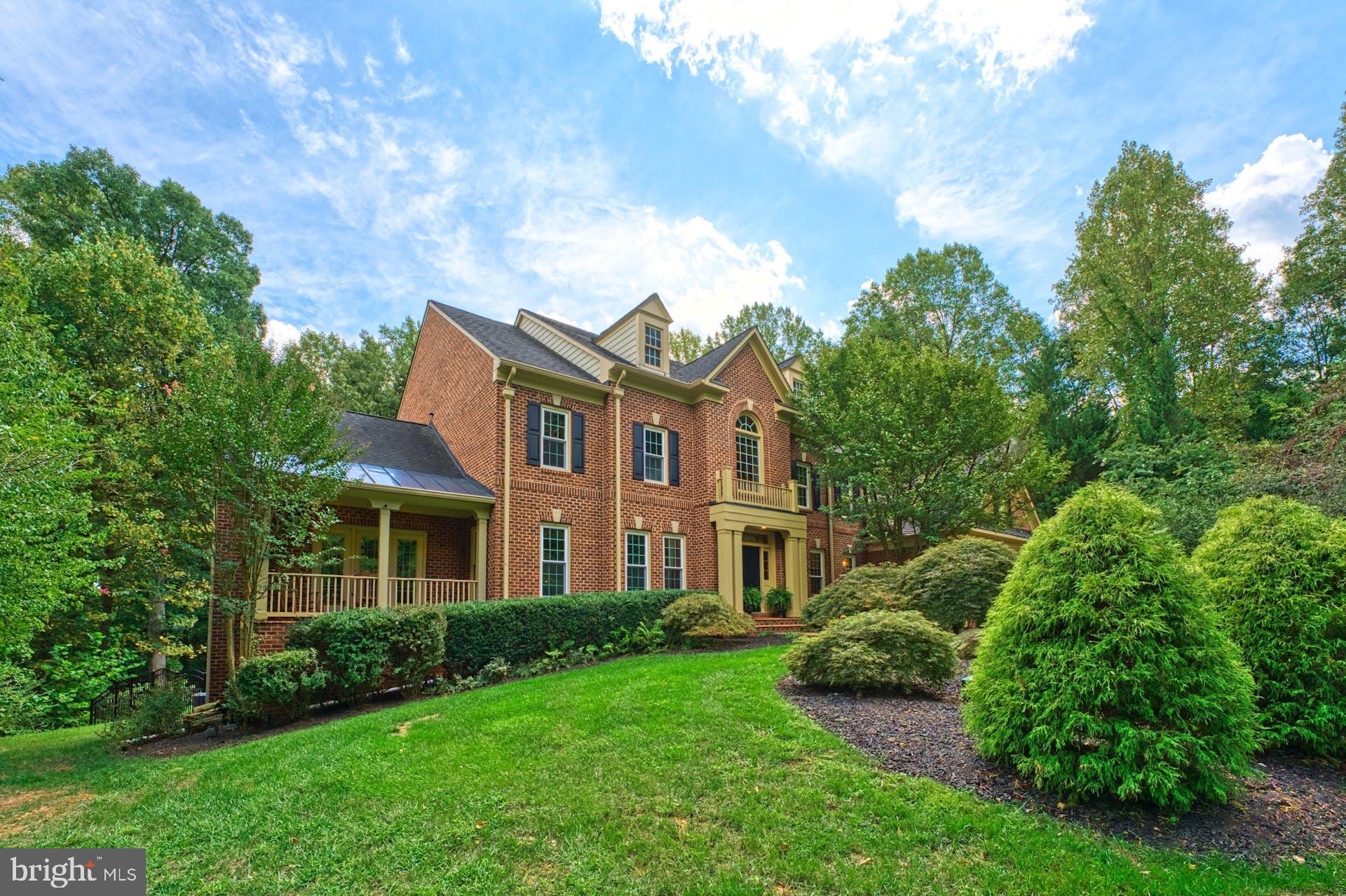 BEACON HILL - Residential