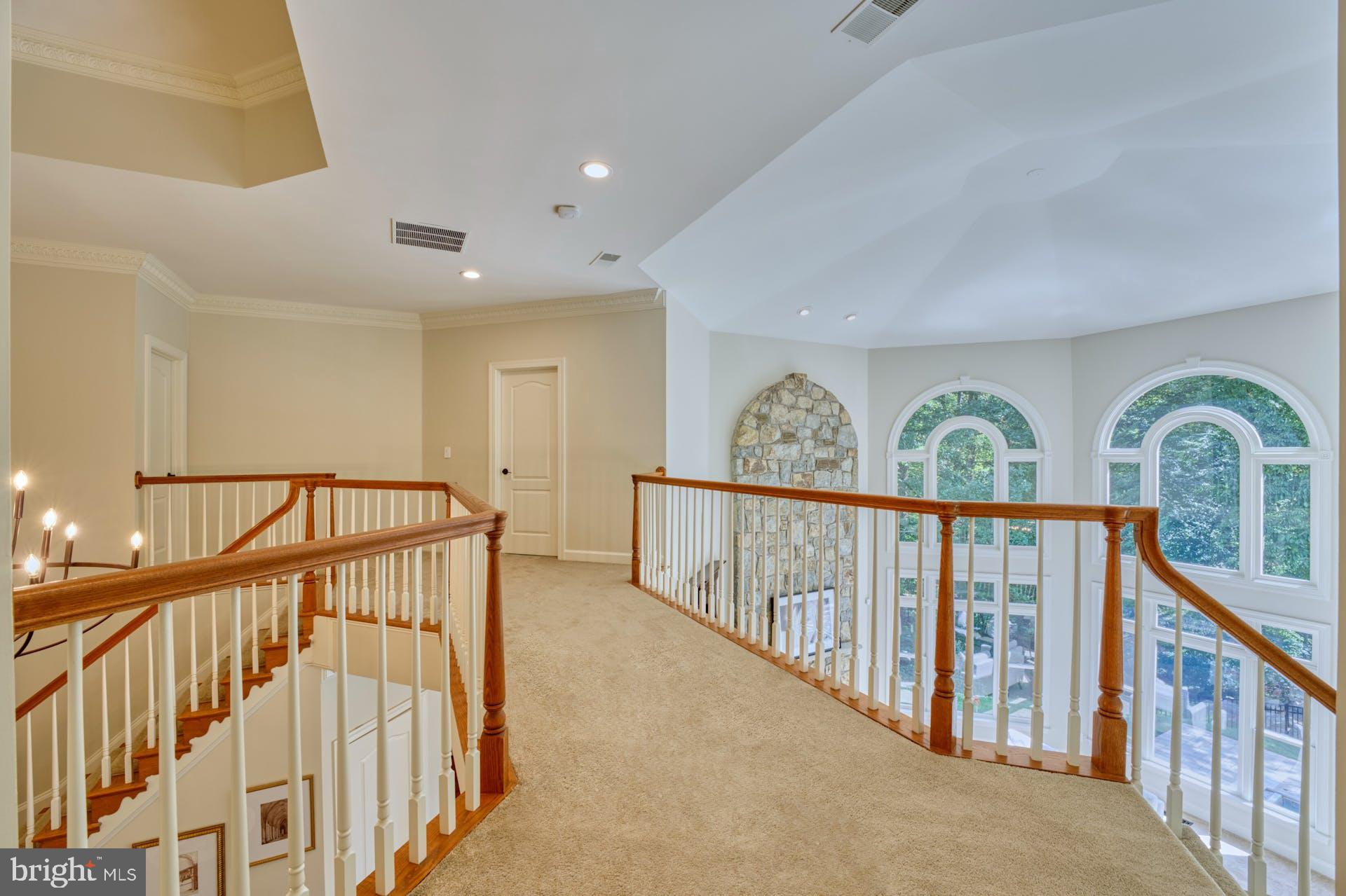 BEACON HILL - Residential