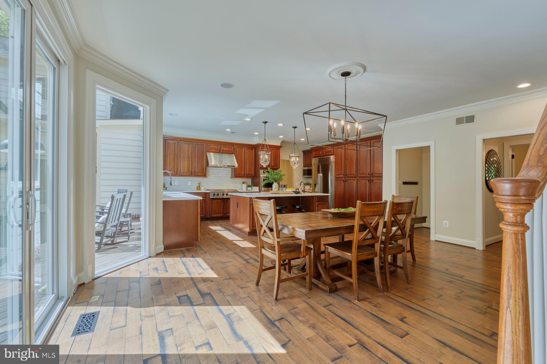 BEACON HILL - Residential