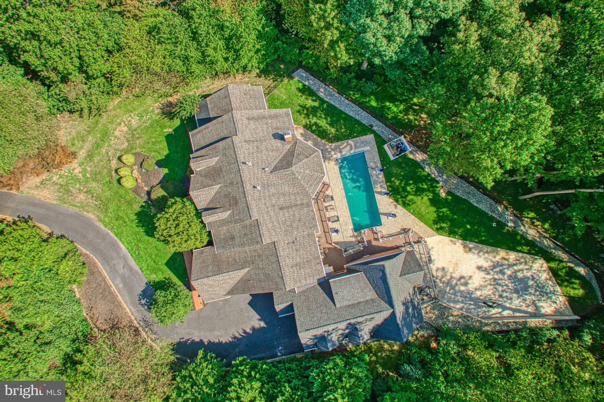 BEACON HILL - Residential