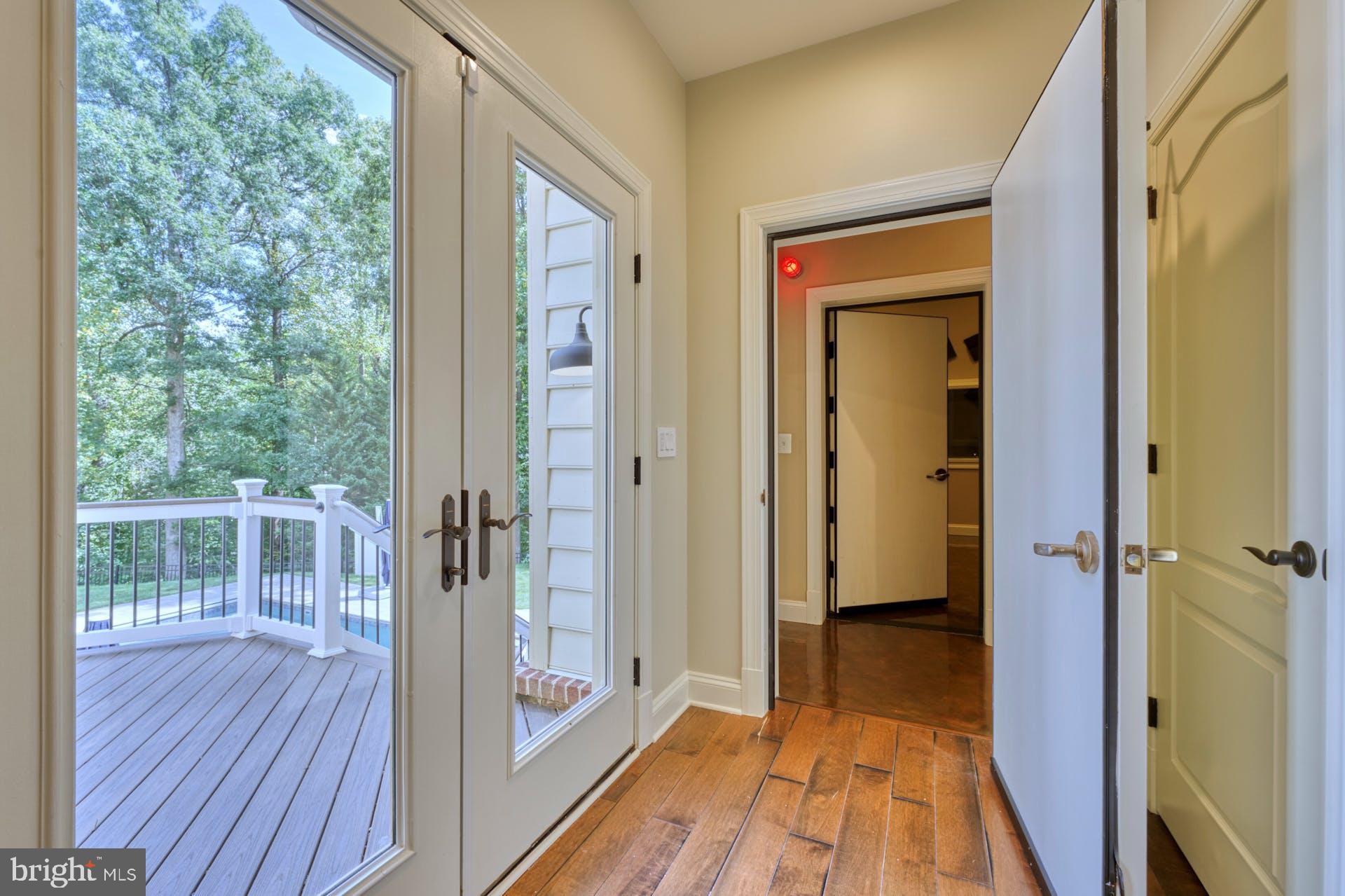 BEACON HILL - Residential