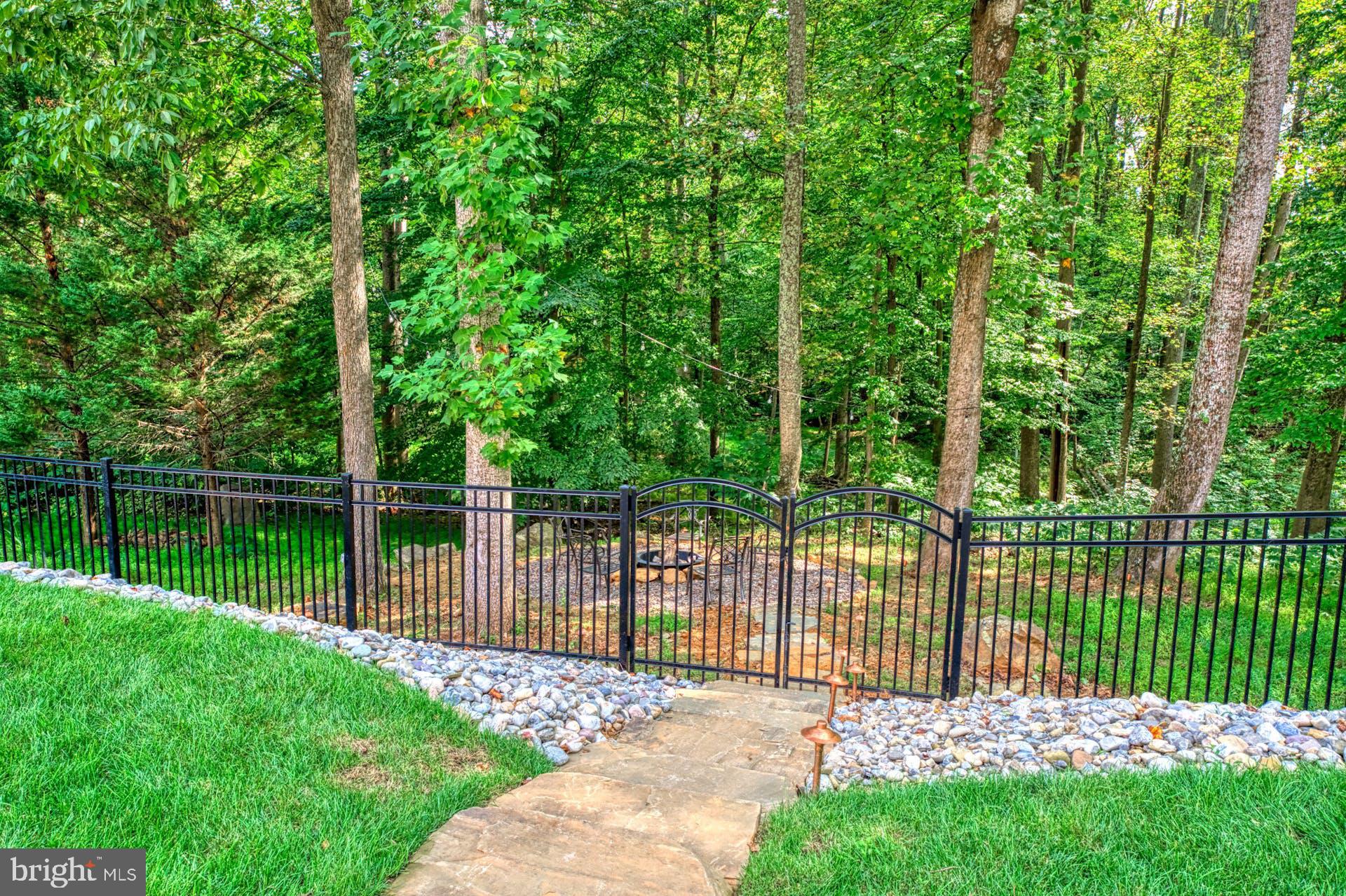 BEACON HILL - Residential