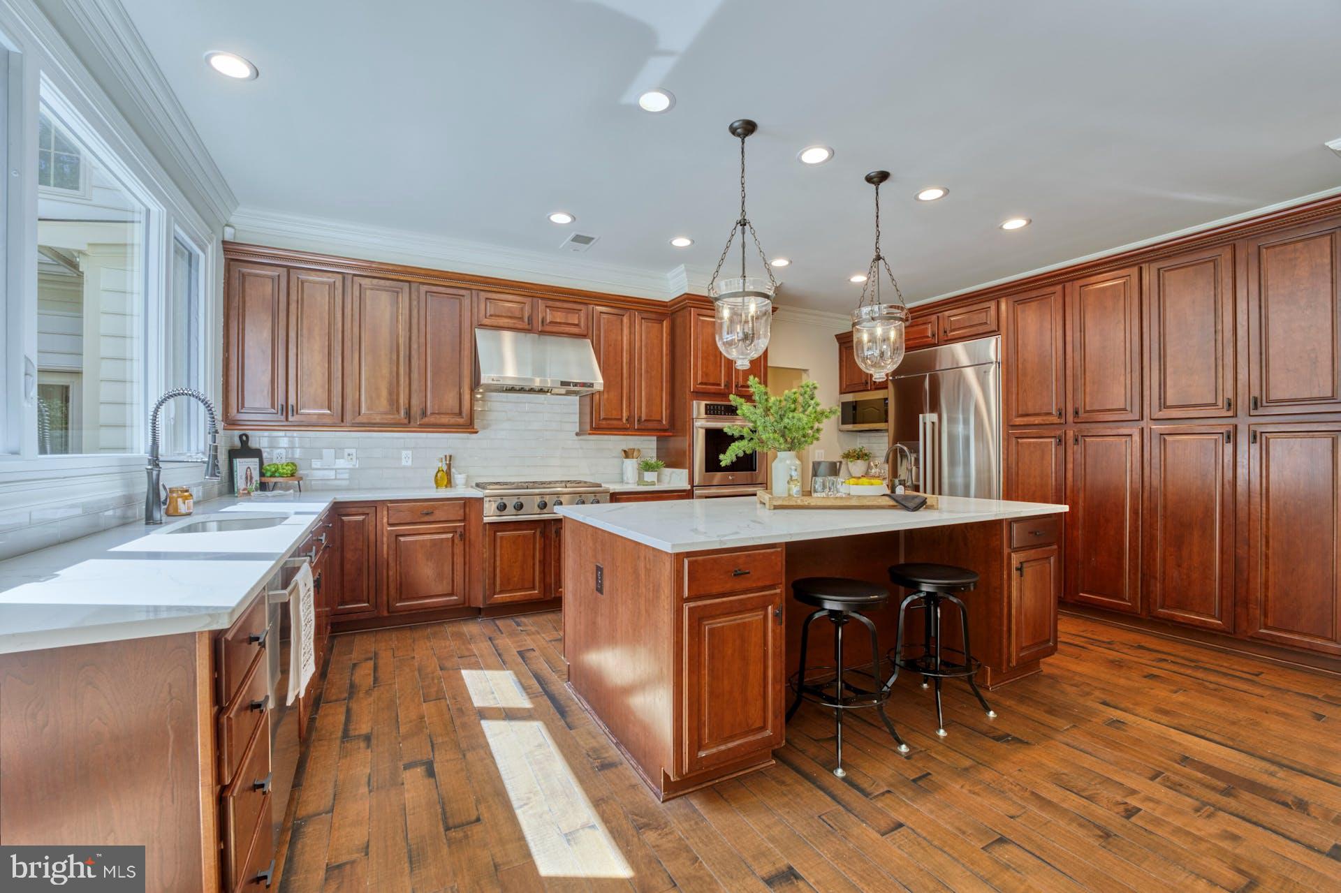 BEACON HILL - Residential