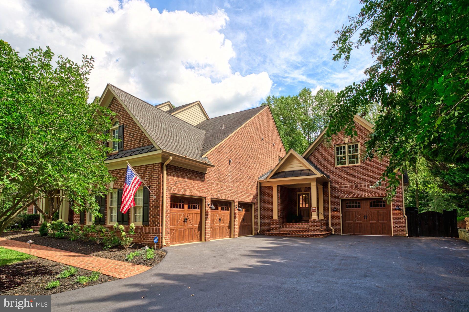 BEACON HILL - Residential