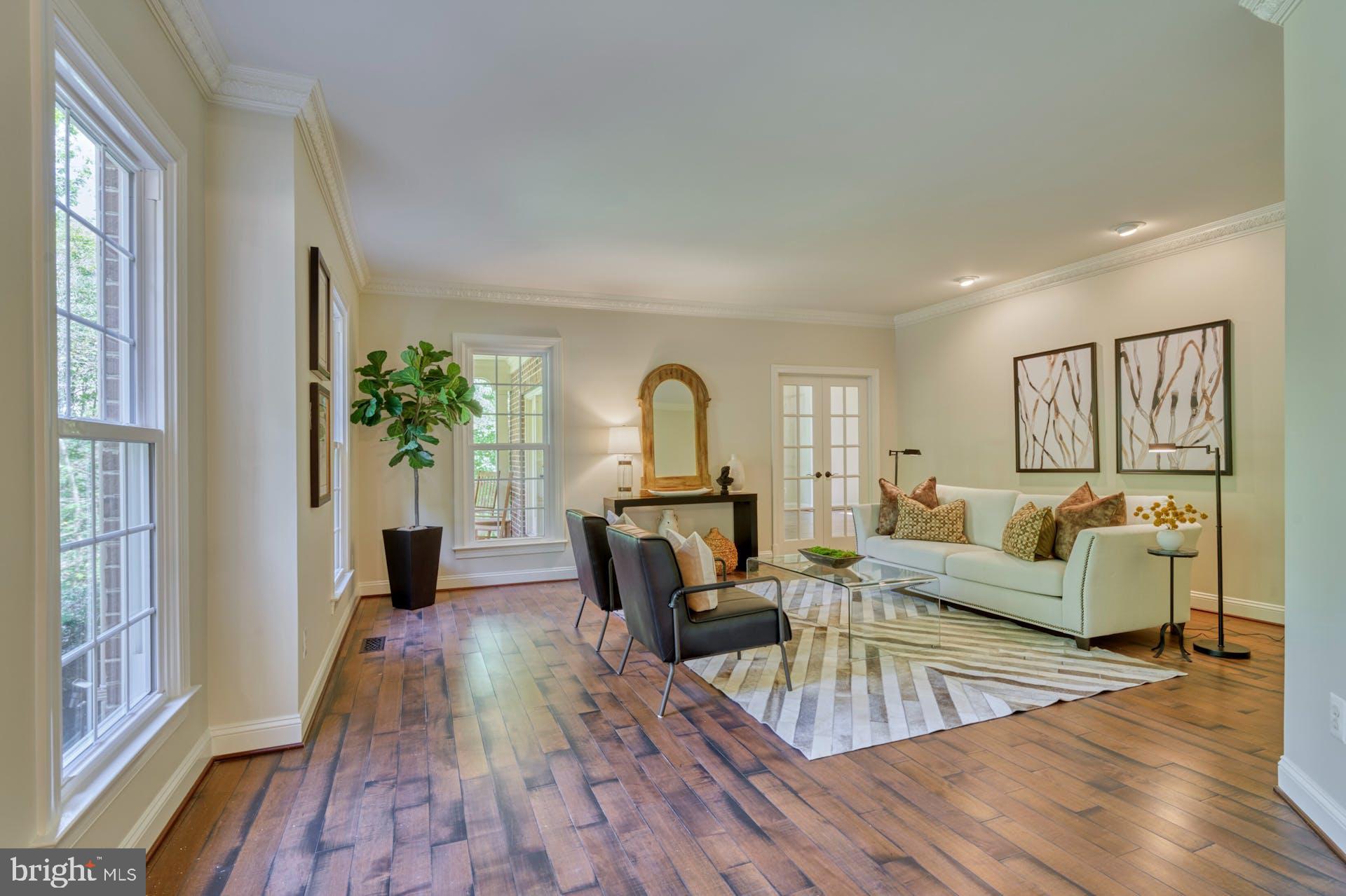 BEACON HILL - Residential