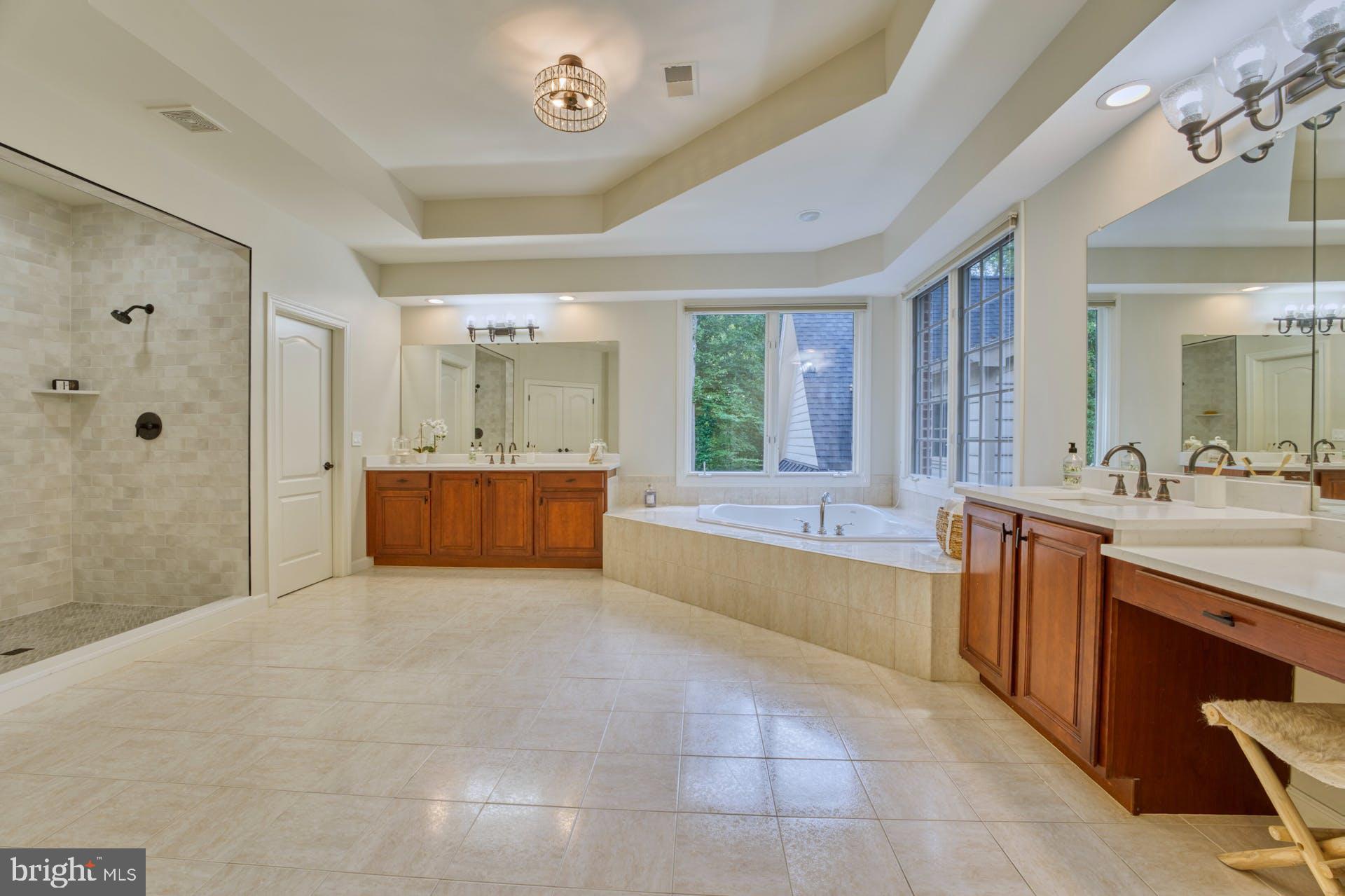 BEACON HILL - Residential