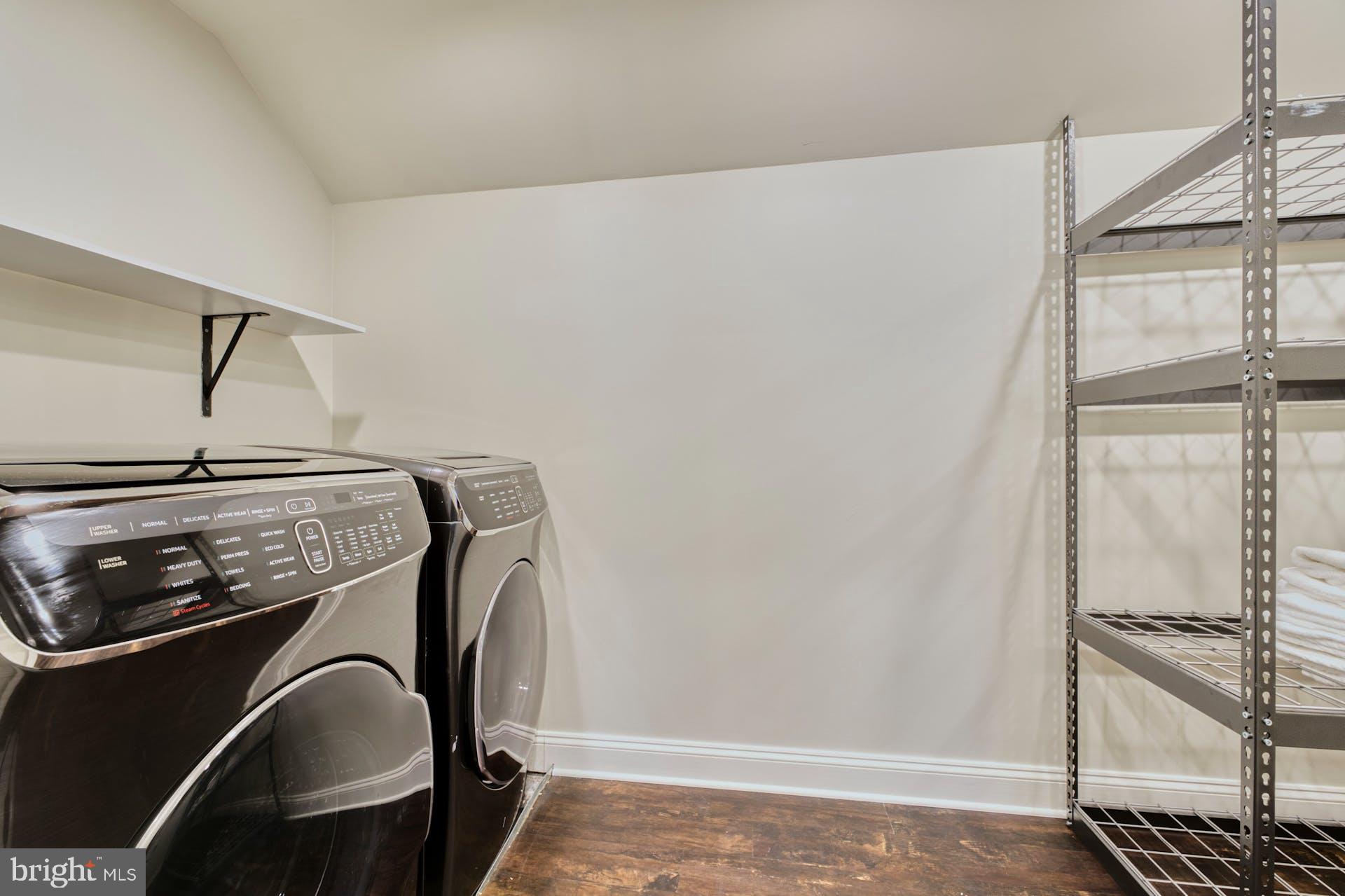 BEACON HILL - Residential