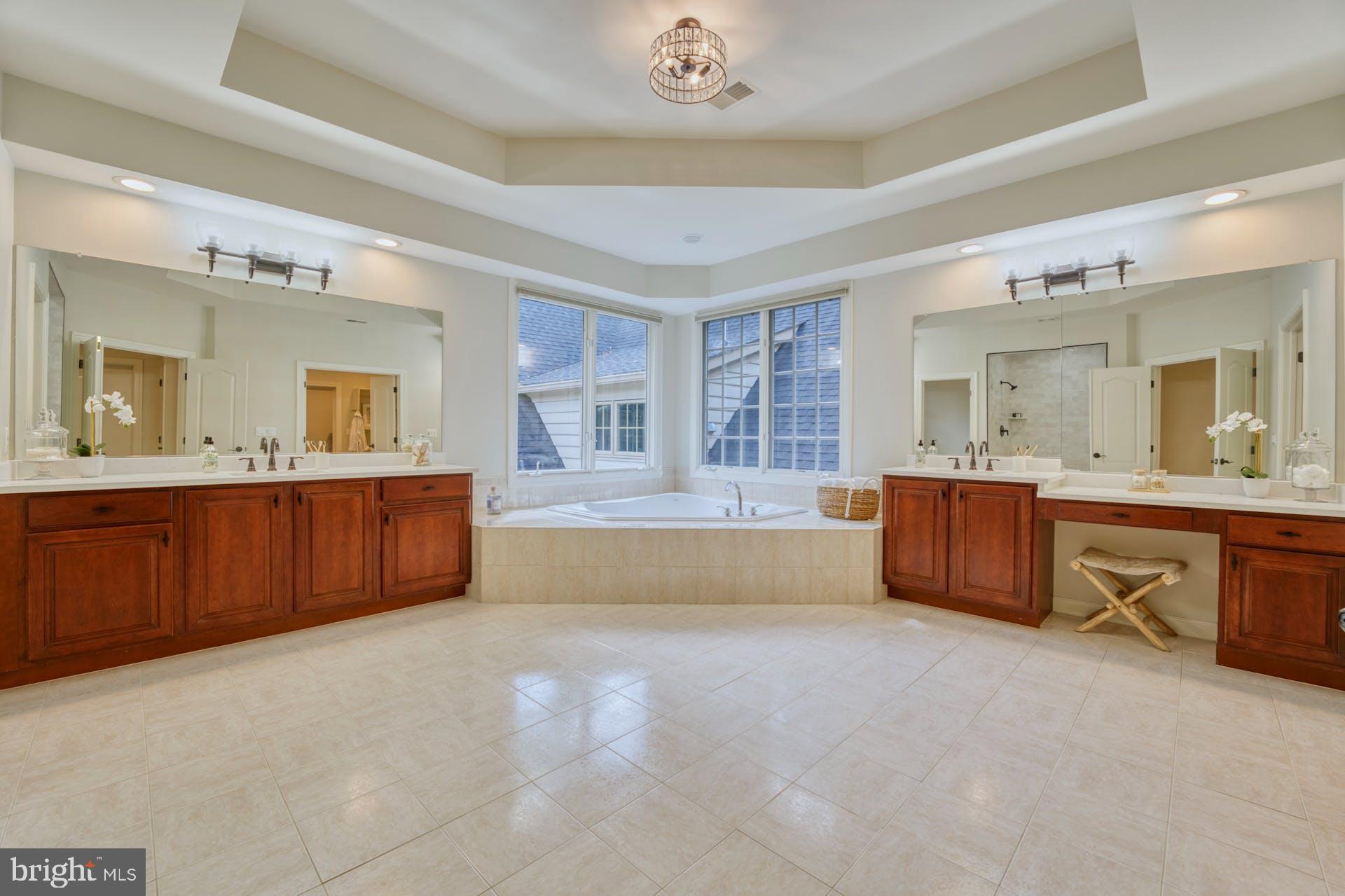 BEACON HILL - Residential