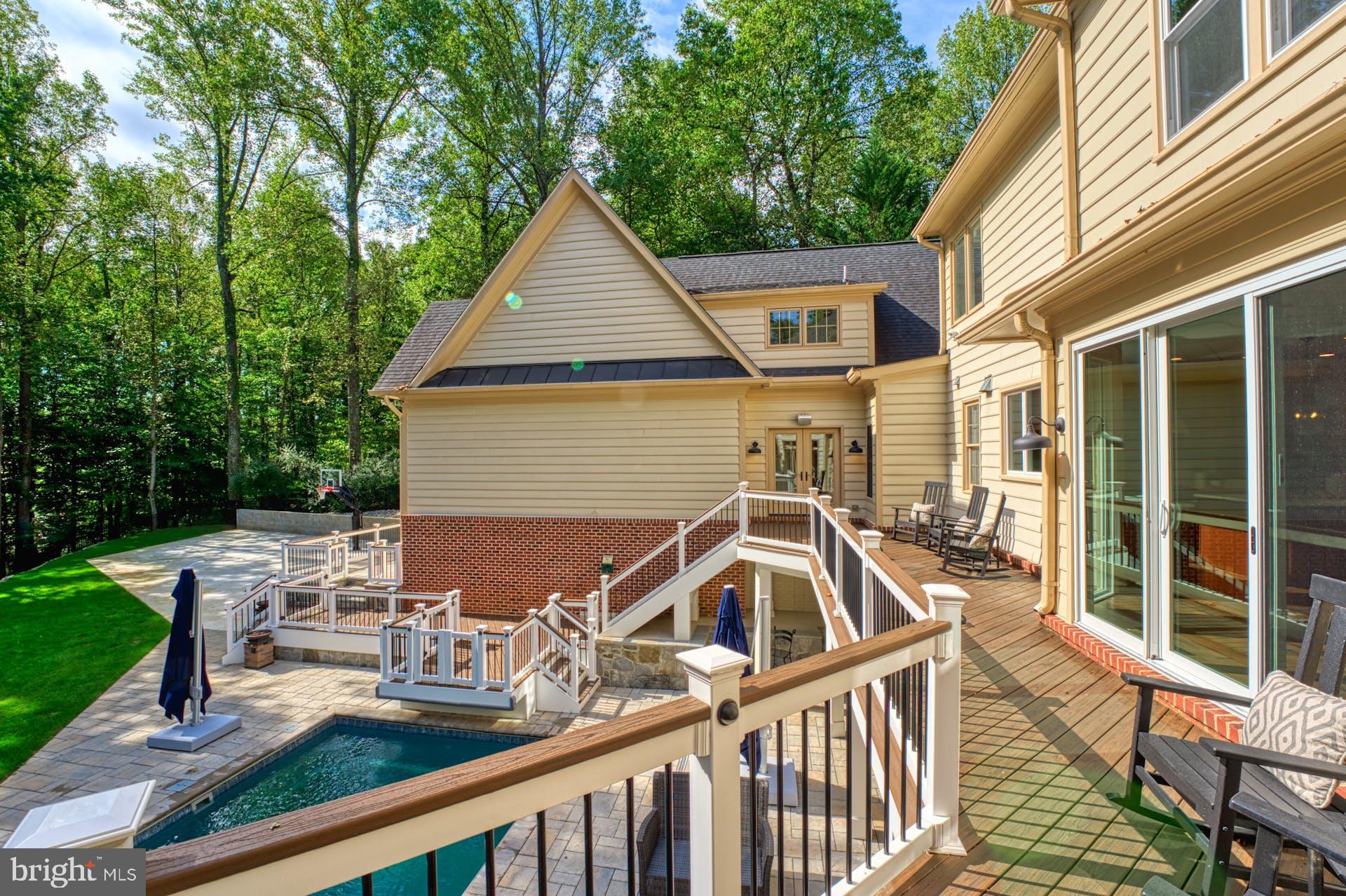 BEACON HILL - Residential