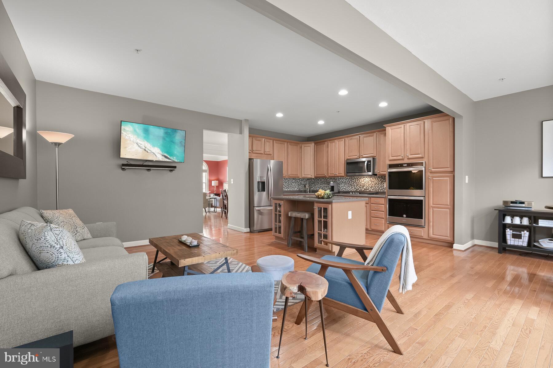 VILLAGES OF DORCHESTER - Residential