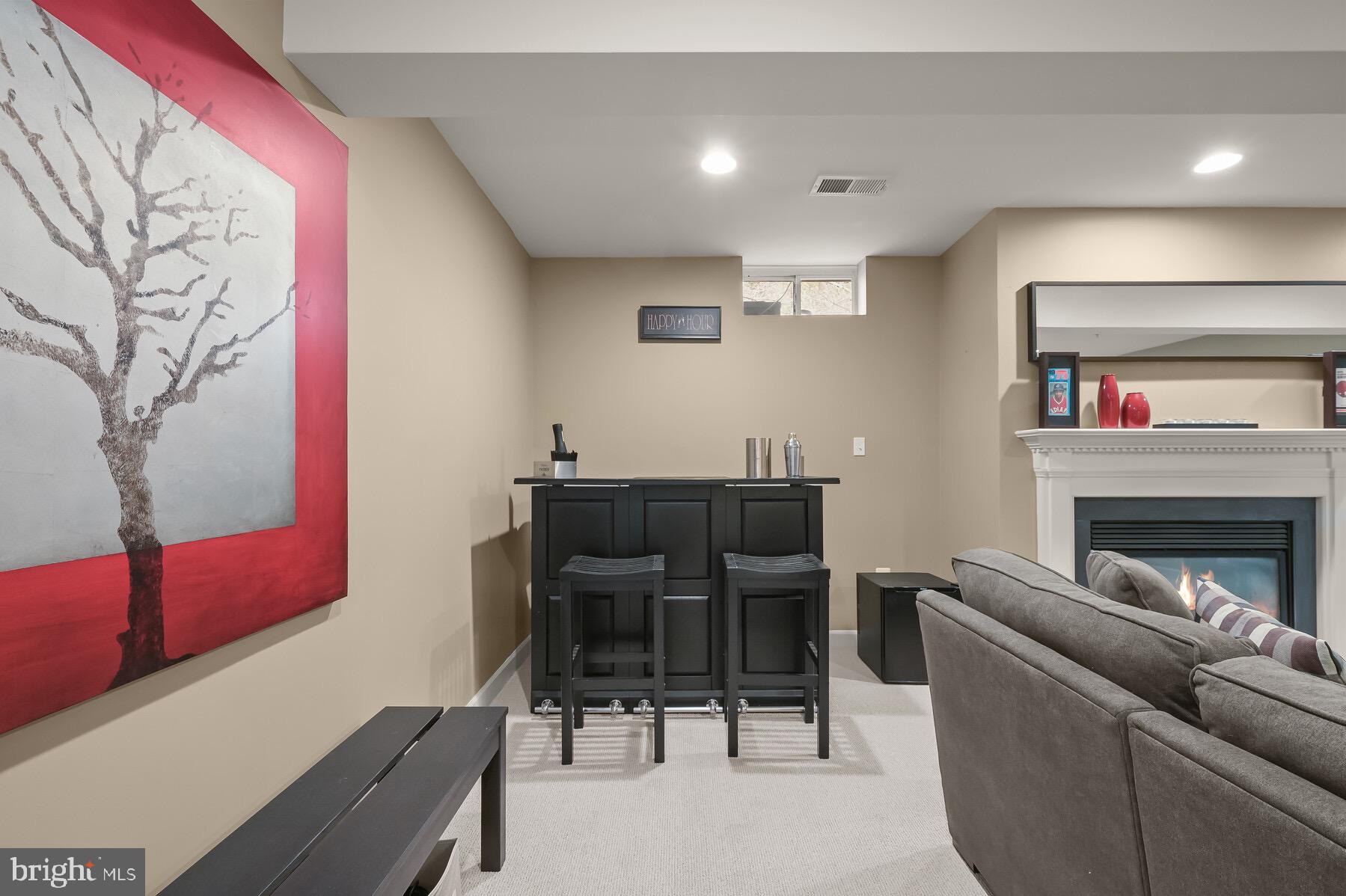 VILLAGES OF DORCHESTER - Residential