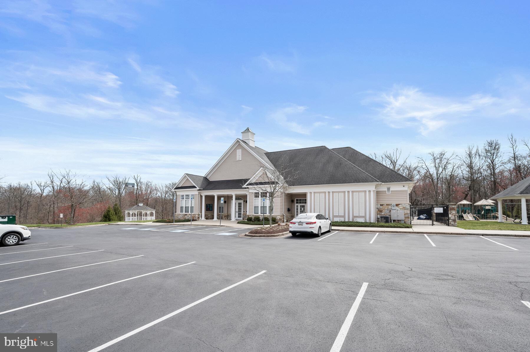 VILLAGES OF DORCHESTER - Residential