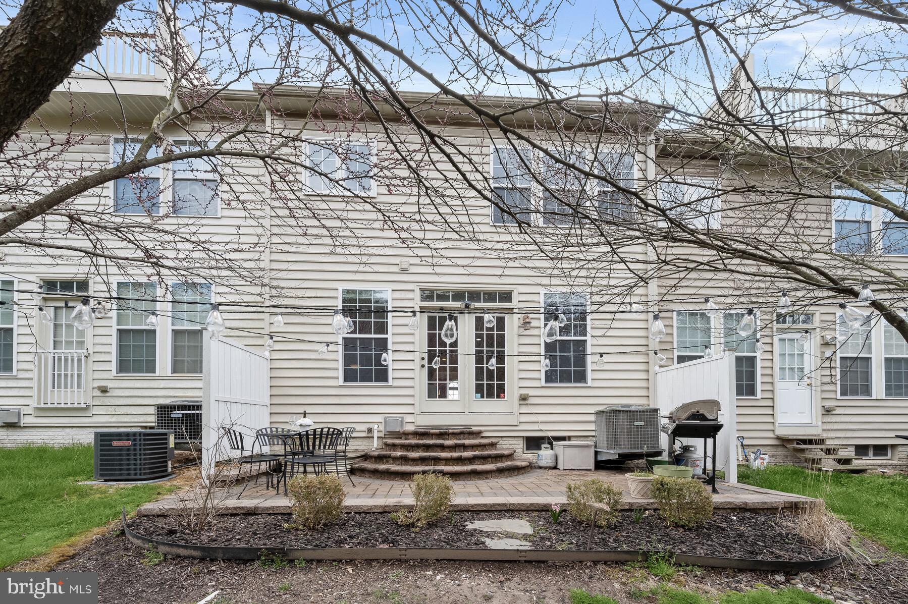 VILLAGES OF DORCHESTER - Residential