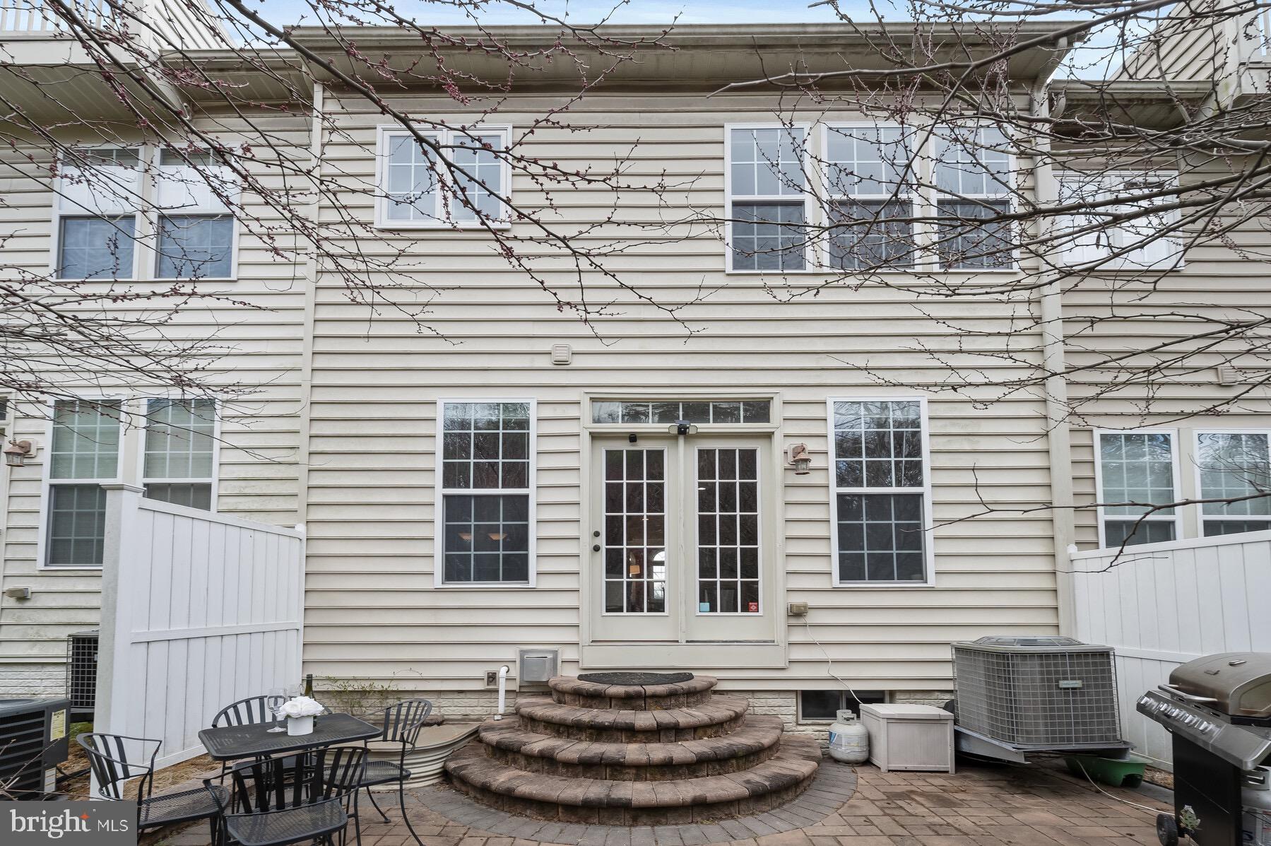 VILLAGES OF DORCHESTER - Residential