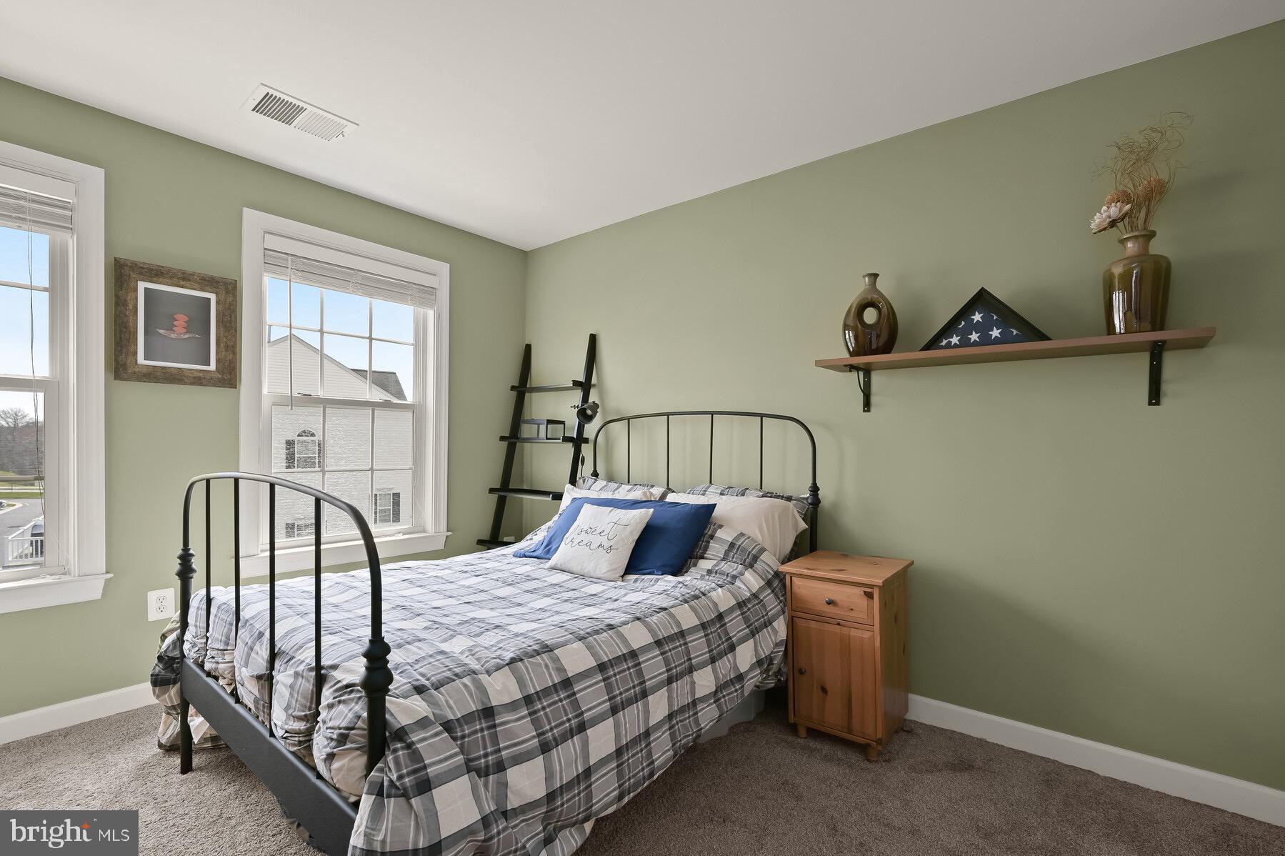 VILLAGES OF DORCHESTER - Residential