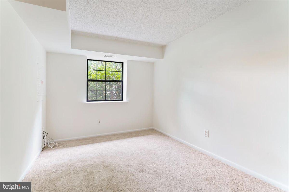 GOSHEN VALLEY III - Residential Lease