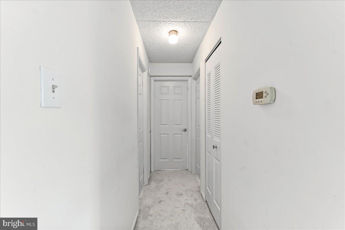 GOSHEN VALLEY III - Residential Lease