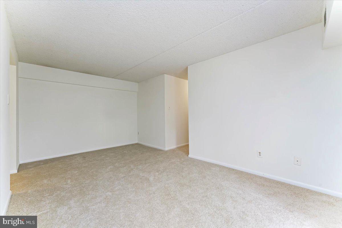 GOSHEN VALLEY III - Residential Lease