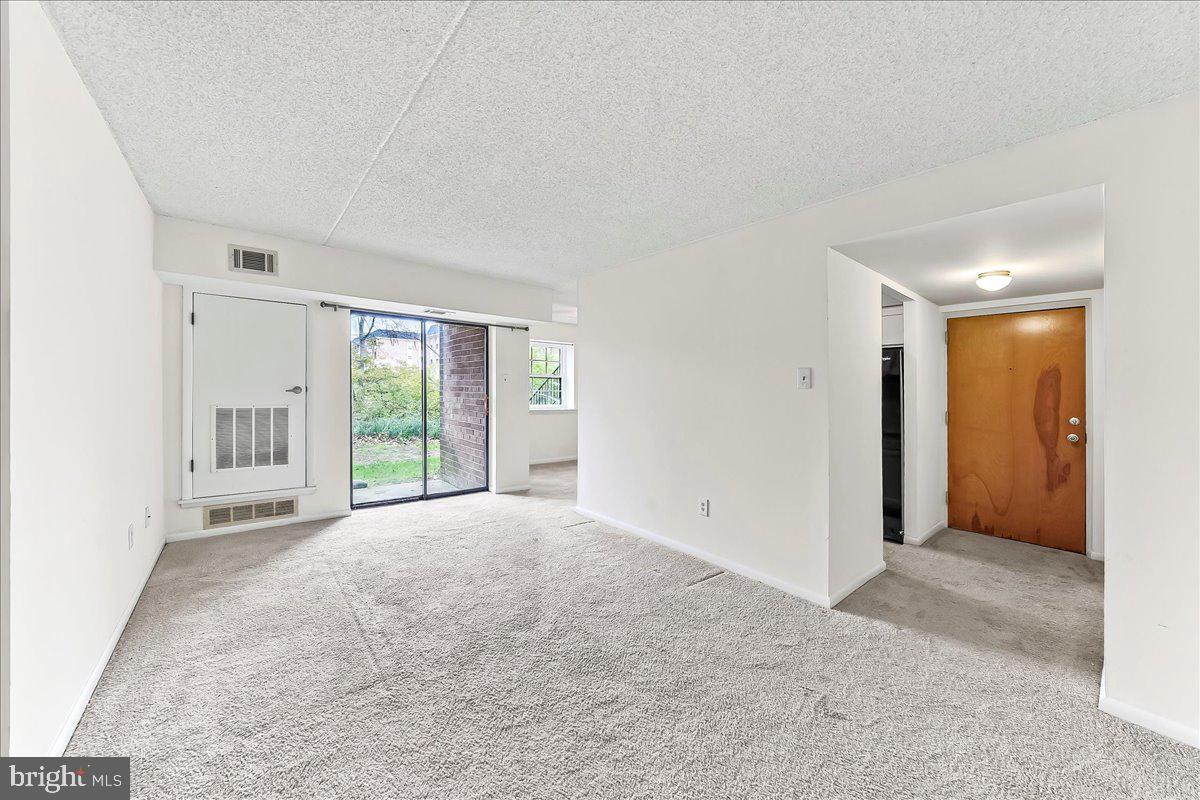 GOSHEN VALLEY III - Residential Lease