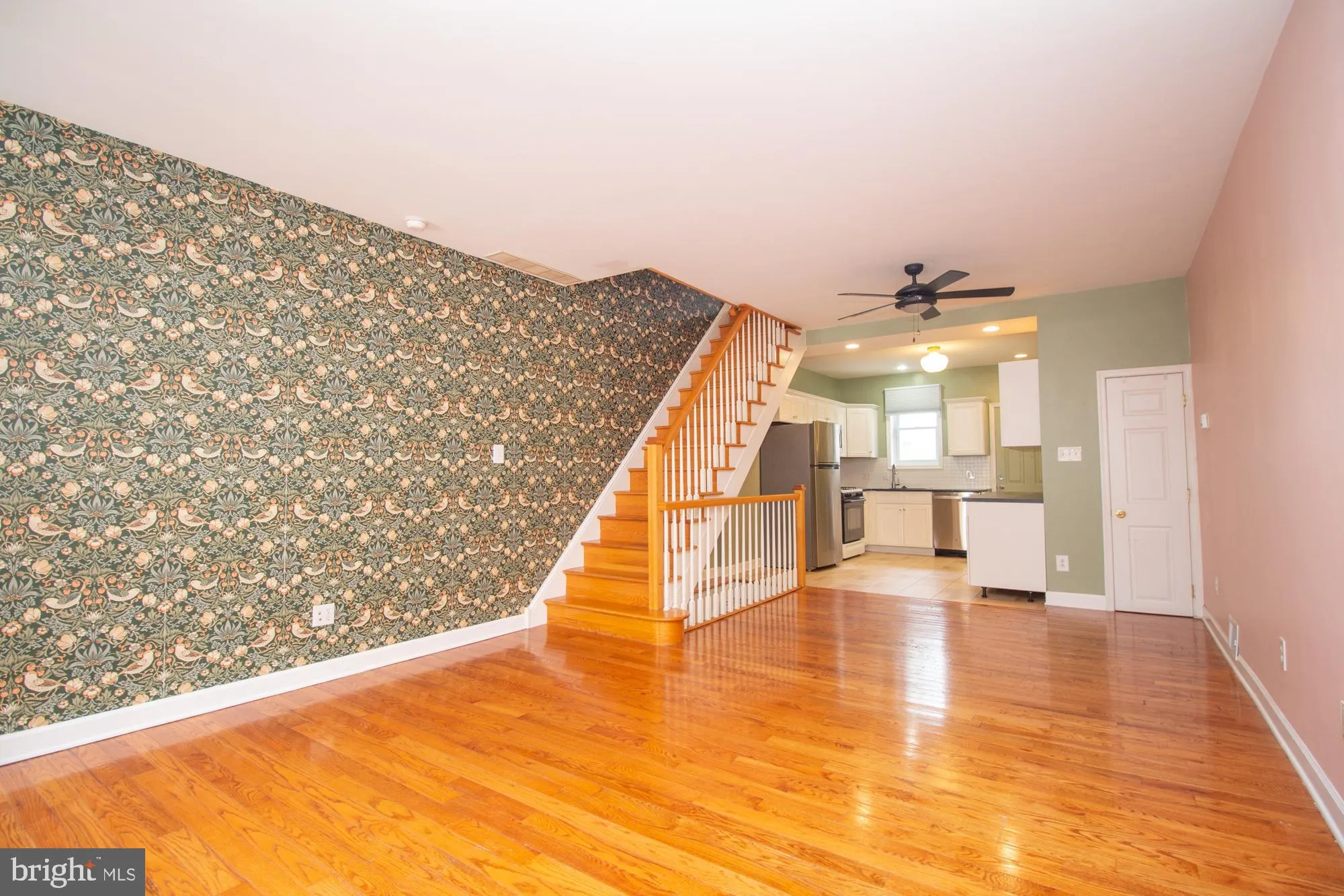 Philadelphia, Pennsylvania 19145, United States, 3 Bedrooms Bedrooms, ,1 BathroomBathrooms,Residential,Coming Soon,196736