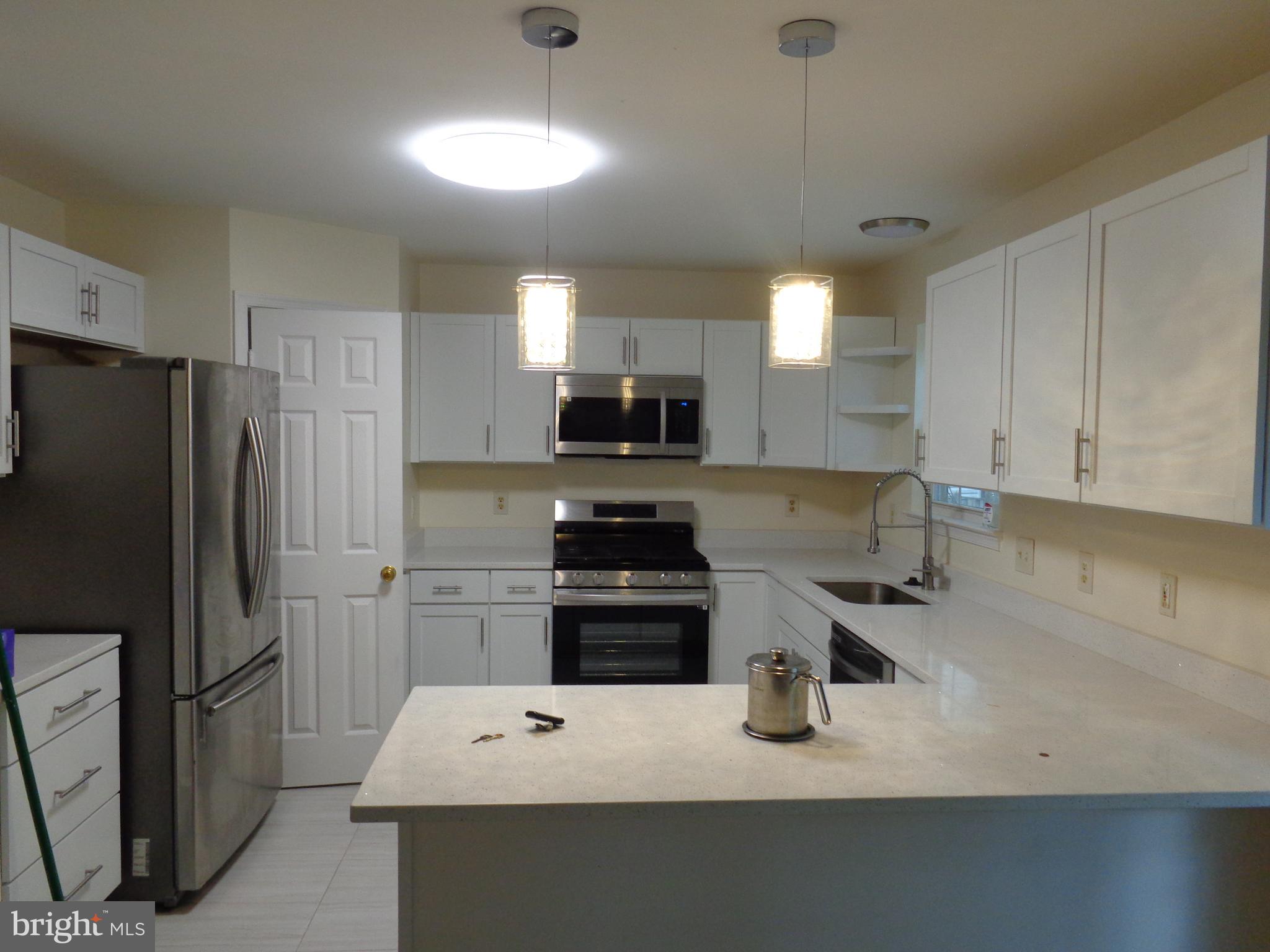 LAKE SHORE SUBDIVISION - Residential Lease