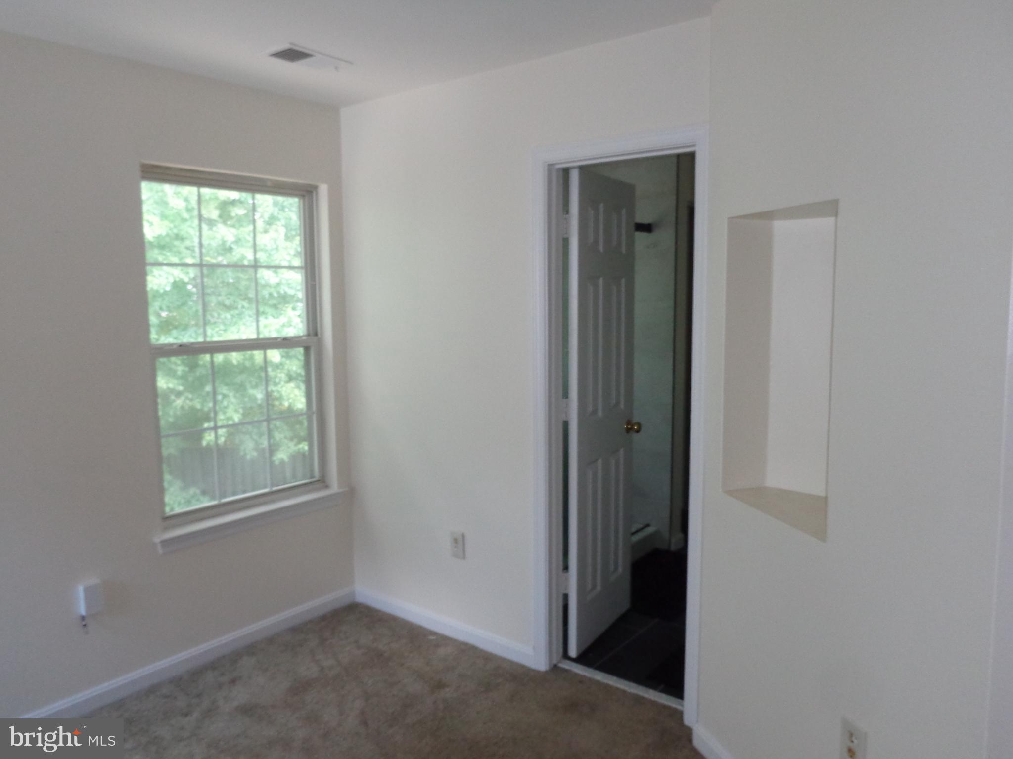 LAKE SHORE SUBDIVISION - Residential Lease