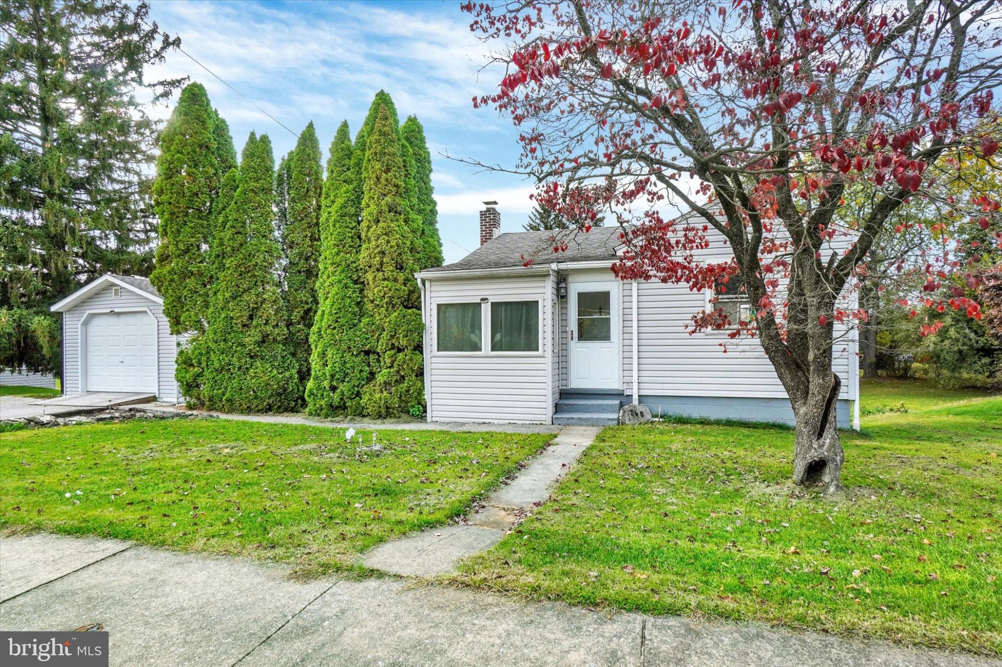 MANCHESTER - Residential