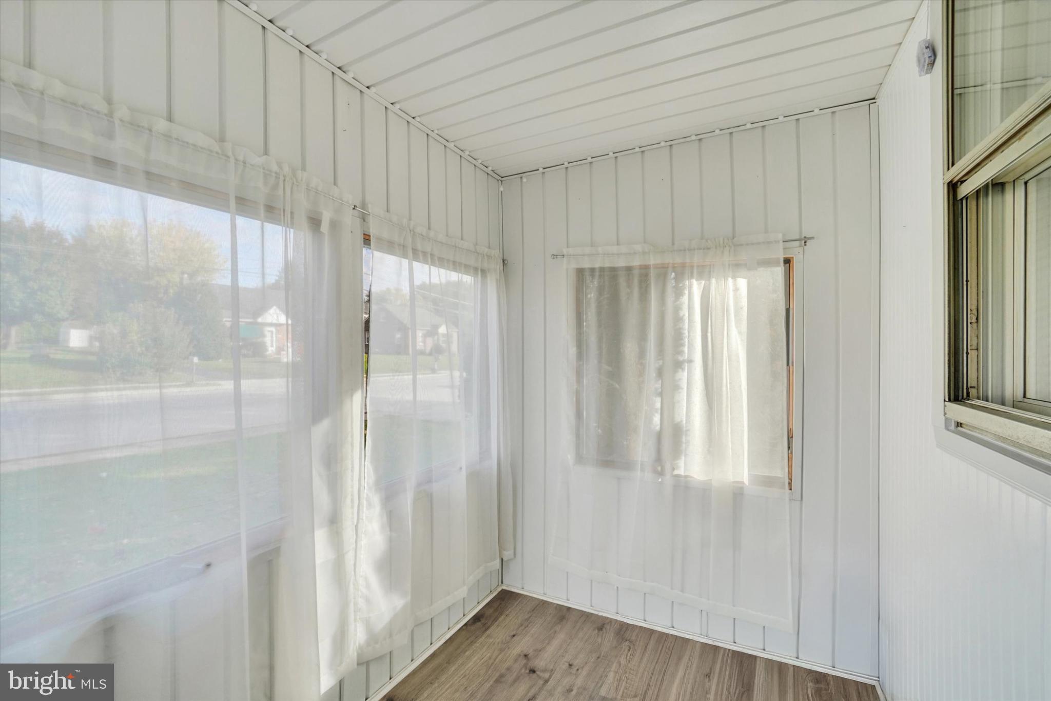 MANCHESTER - Residential