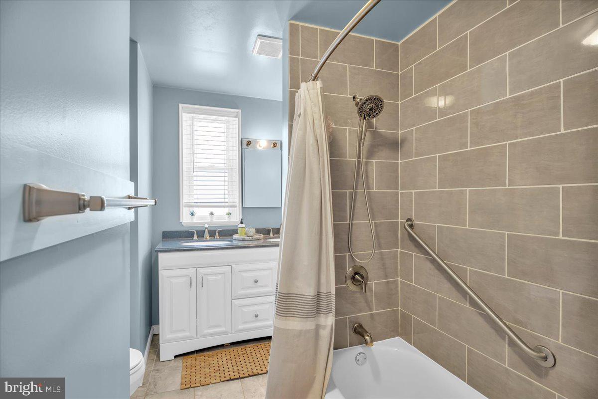 DREXEL HILL - Residential