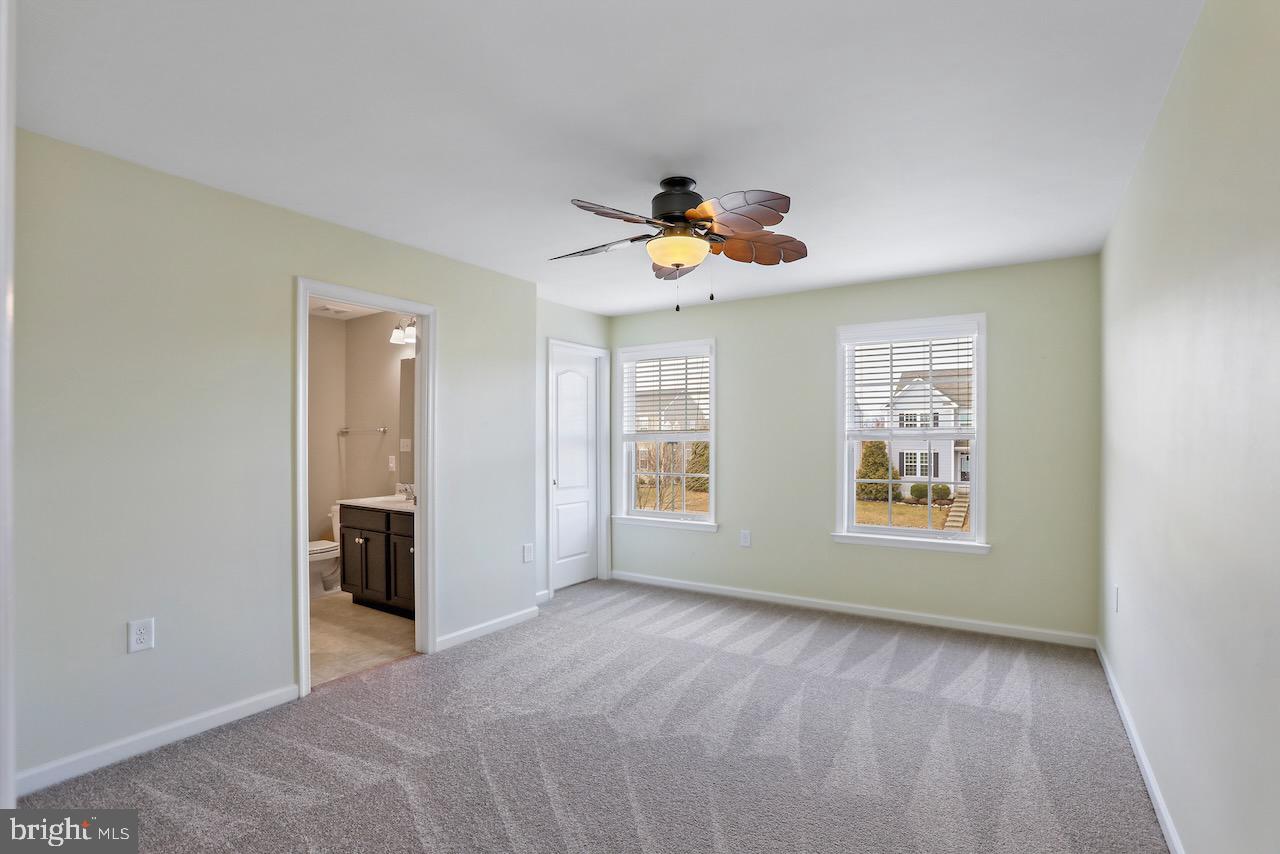 LAKELAND PLACE - Residential