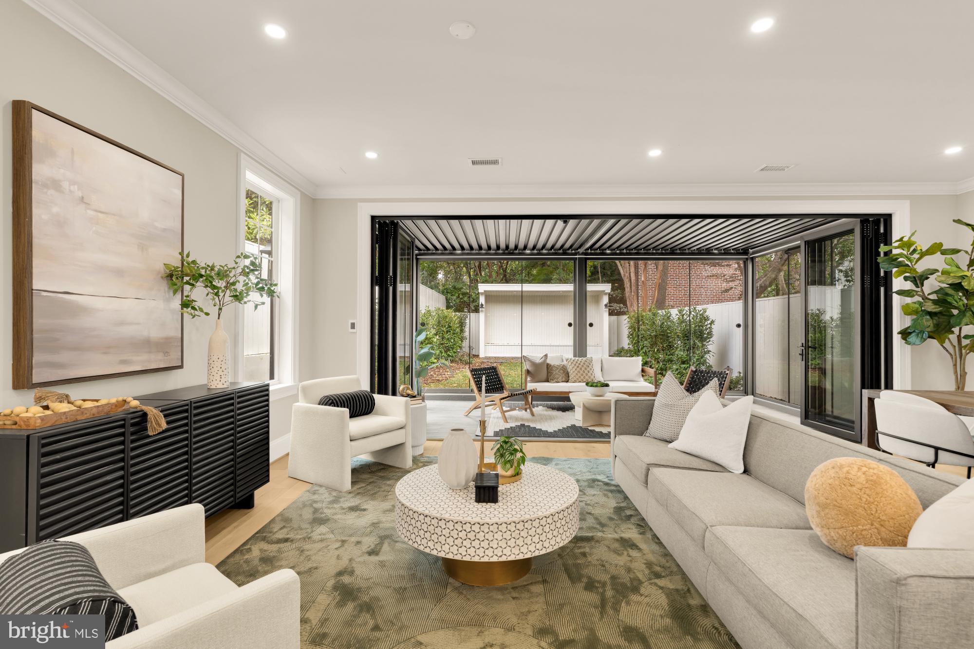 GEORGETOWN - Residential