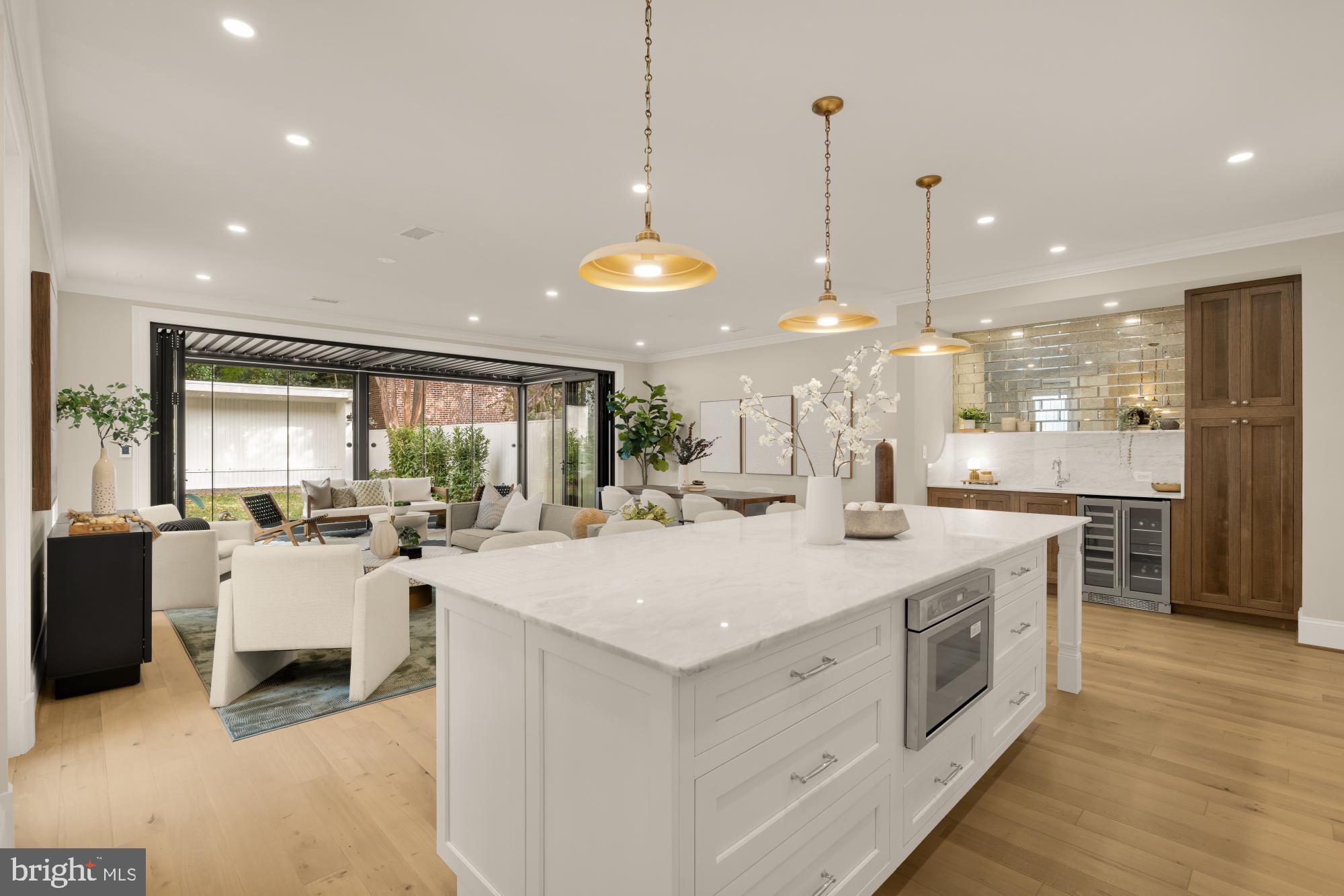 GEORGETOWN - Residential