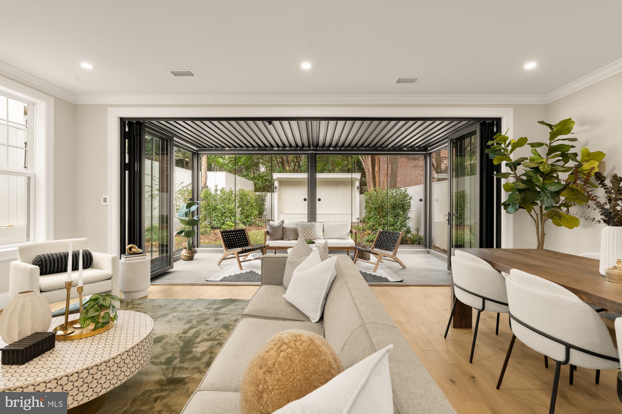 GEORGETOWN - Residential
