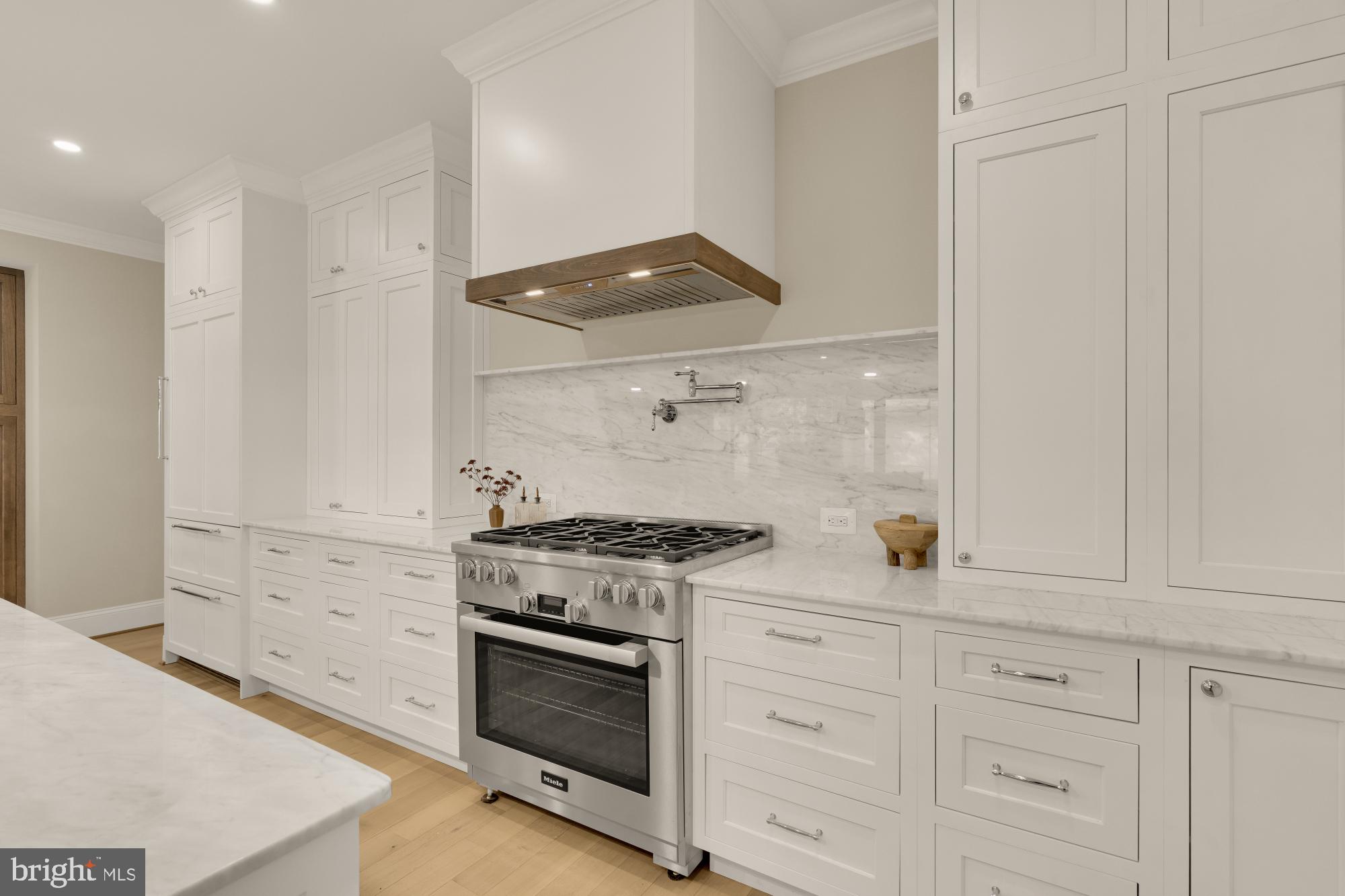 GEORGETOWN - Residential