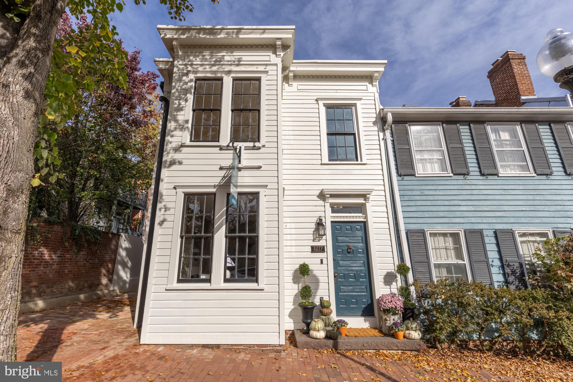 3277 PROSPECT STREET NW