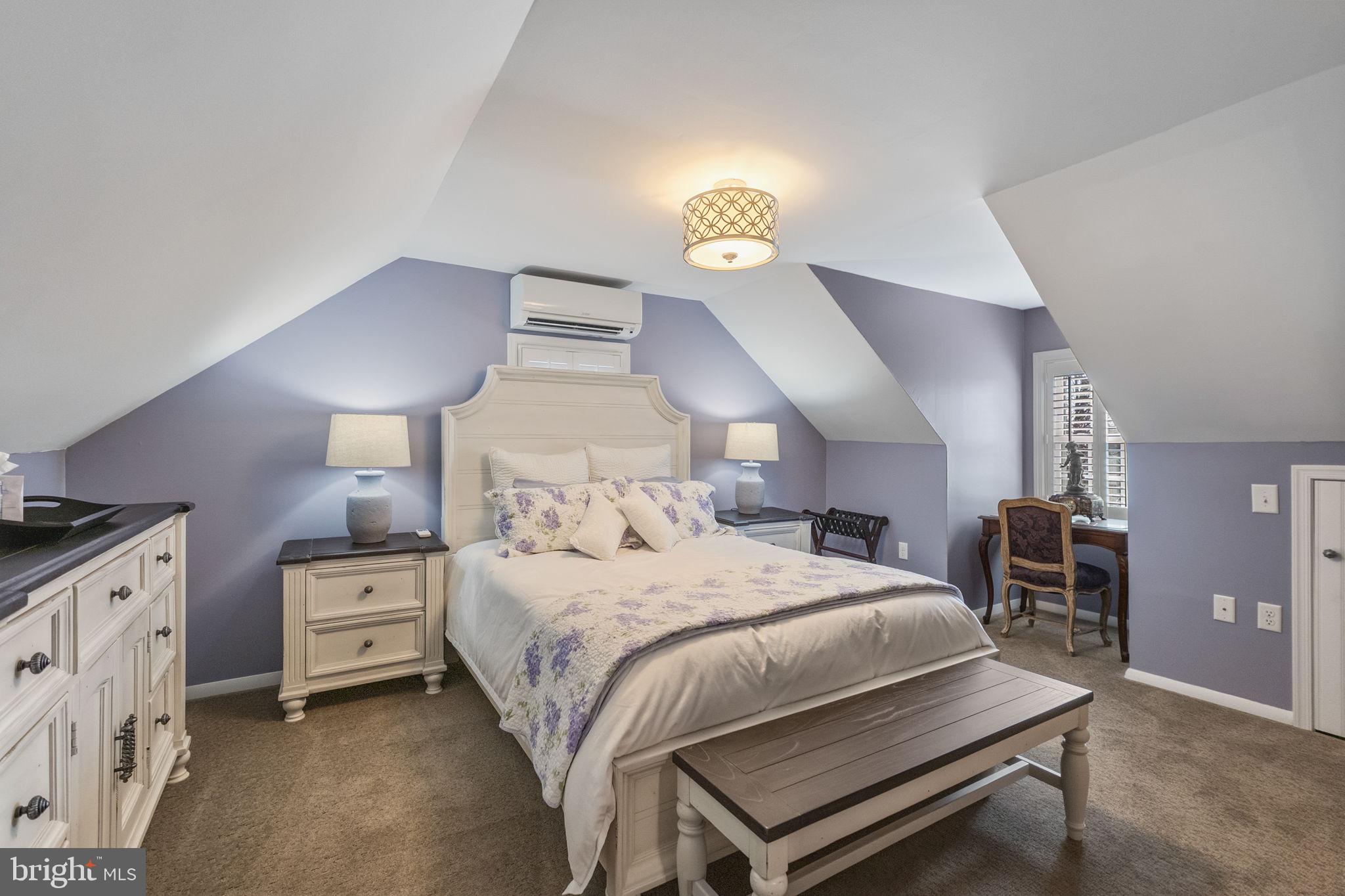 NORTH MARKET - Residential